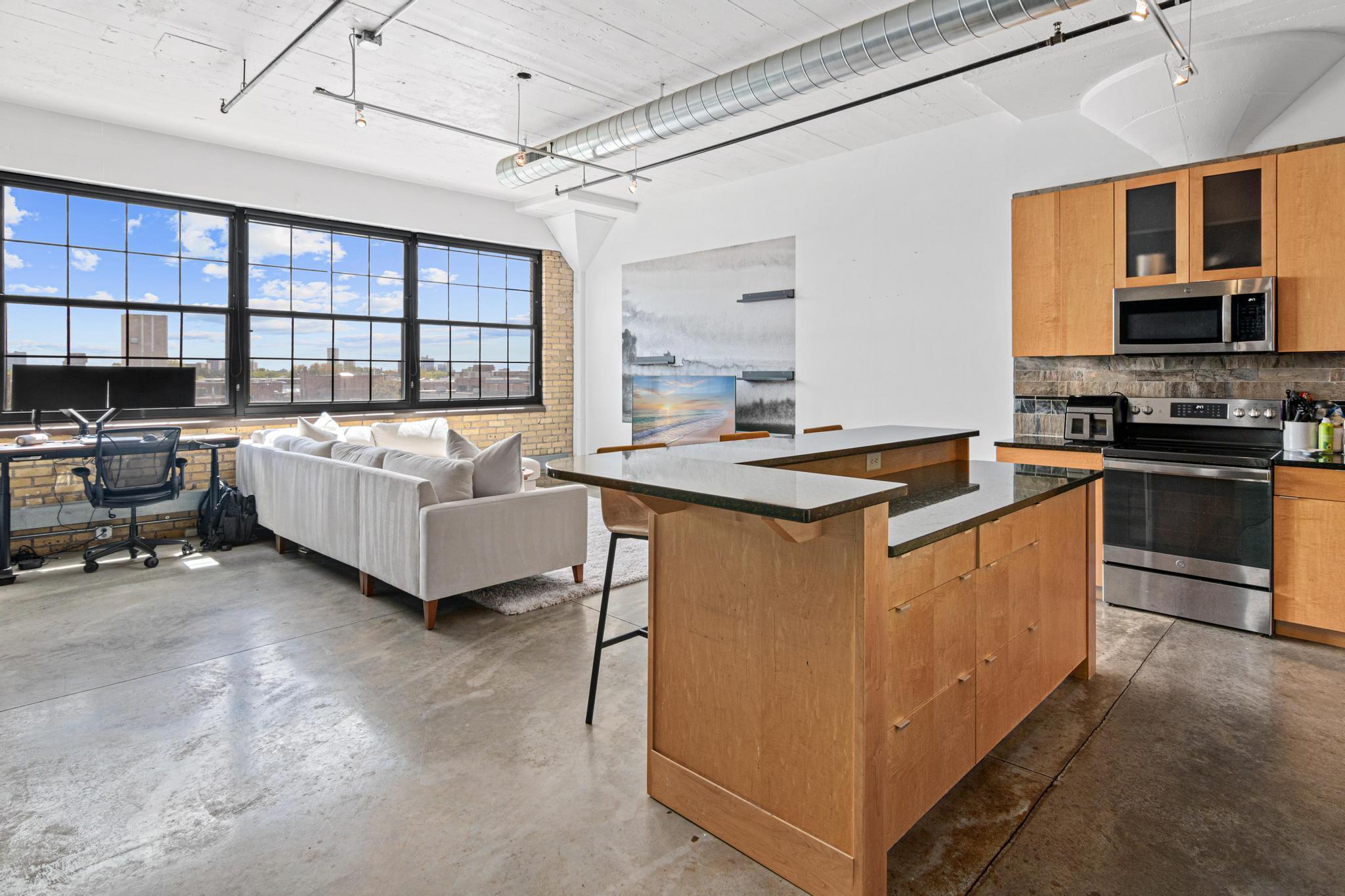 View of Residential at 730 Stinson Boulevard #309, Minneapolis MN 55413, Minneapolis (3 of 28) - Mike Wilen | Minnesota Team Real Estate