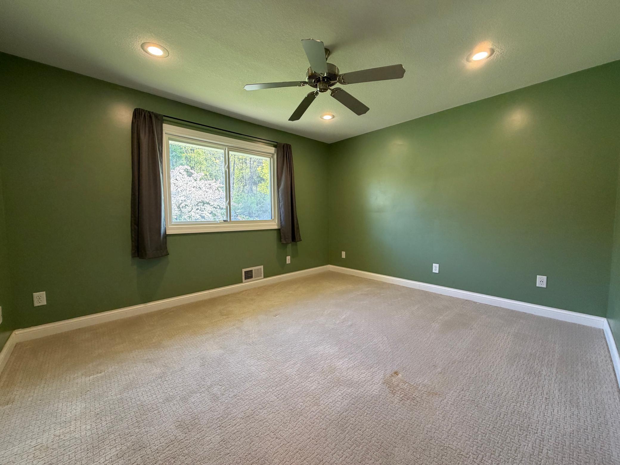 View of Residential at 1020 Pioneer Road, Red Wing MN 55066, Red Wing (12 of 28) - Mike Wilen | Minnesota Team Real Estate
