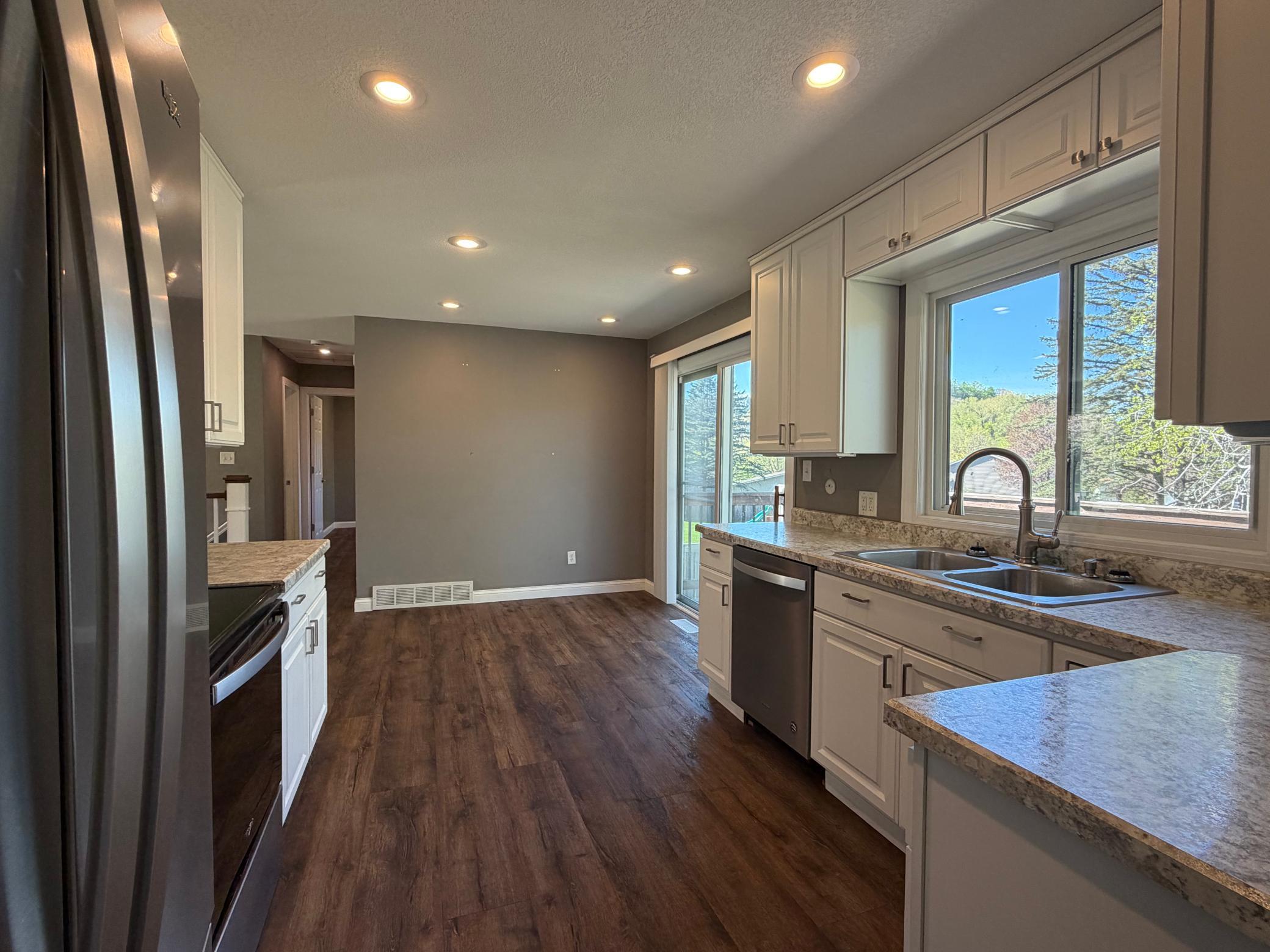 View of Residential at 1020 Pioneer Road, Red Wing MN 55066, Red Wing (5 of 28) - Mike Wilen | Minnesota Team Real Estate