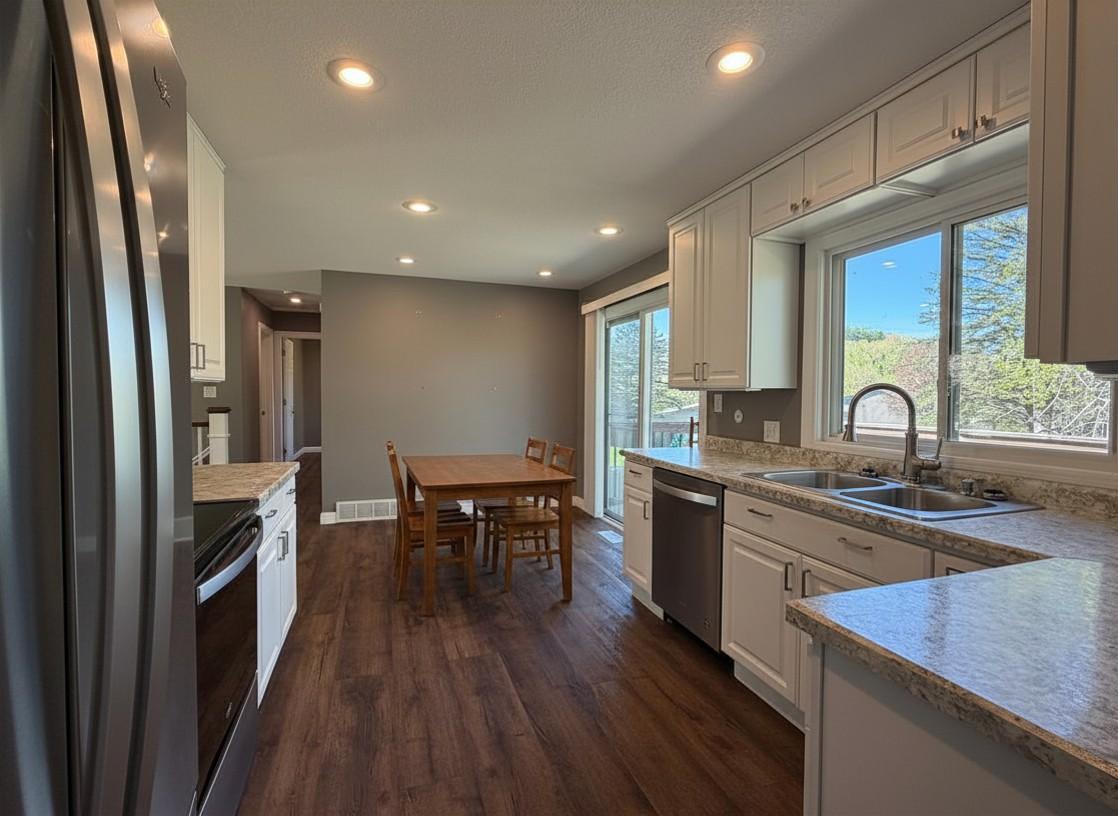 View of Residential at 1020 Pioneer Road, Red Wing MN 55066, Red Wing (6 of 28) - Mike Wilen | Minnesota Team Real Estate