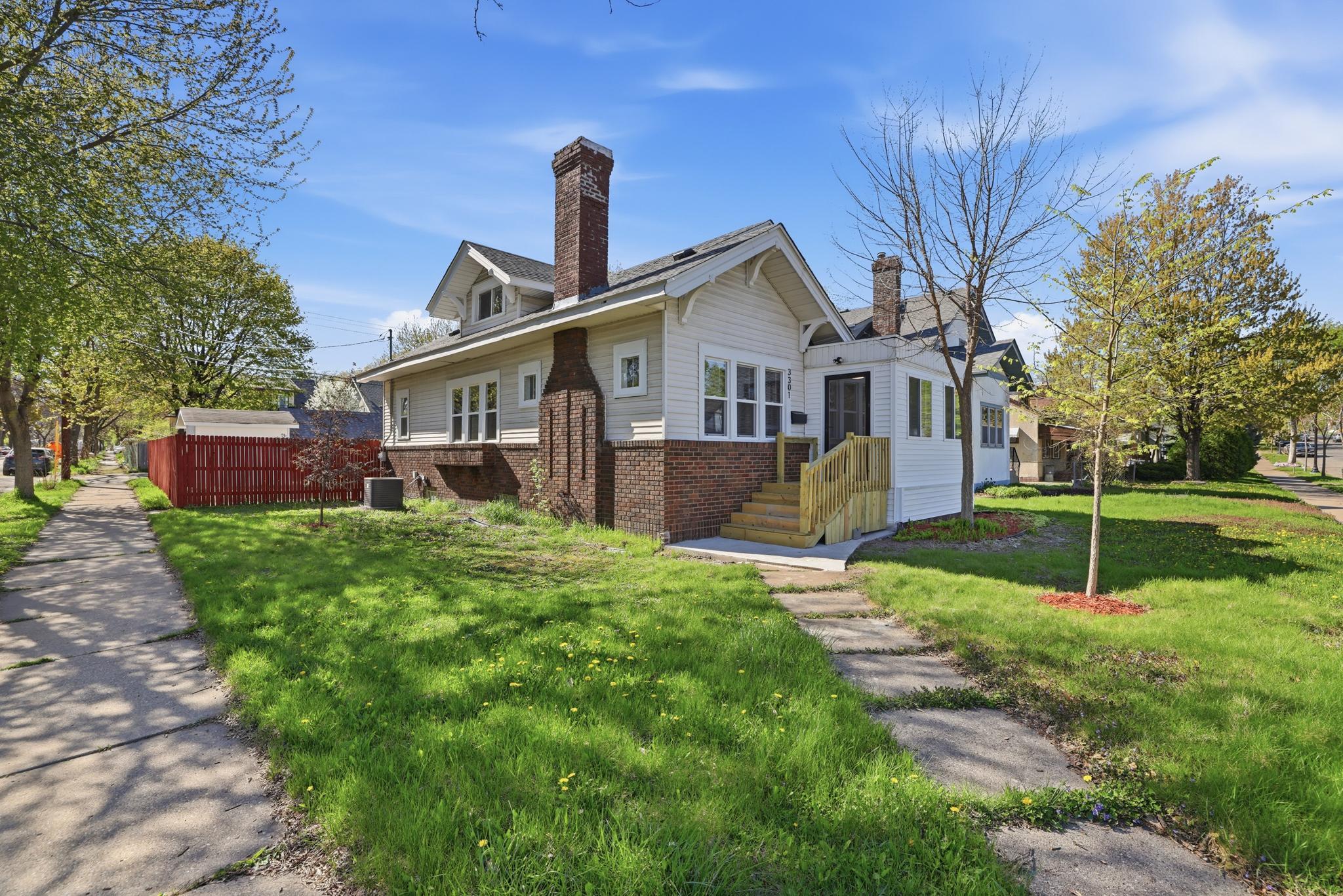 View of Residential at 3301 Lyndale Avenue, Minneapolis MN 55412, Minneapolis (2 of 28) - Mike Wilen | Minnesota Team Real Estate