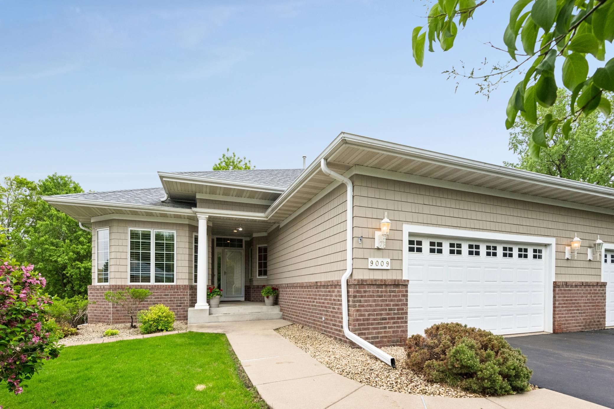 View of Residential at 9009 Sutton Drive, Eden Prairie MN 55347, Eden Prairie - Mike Wilen | Minnesota Team Real Estate