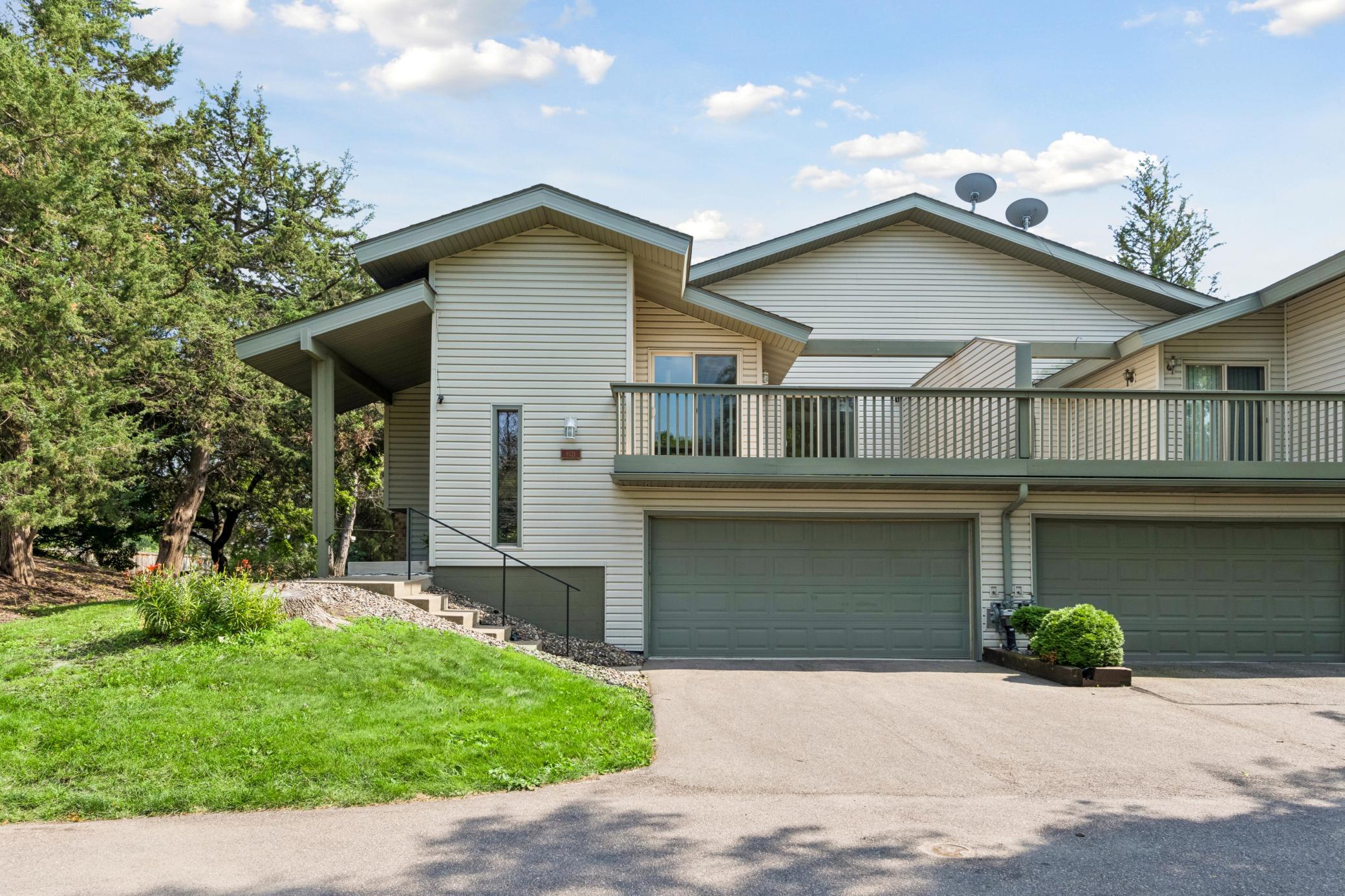 View of Residential at 9521 Hartford Circle, Eden Prairie MN 55347, Eden Prairie - Mike Wilen | Minnesota Team Real Estate