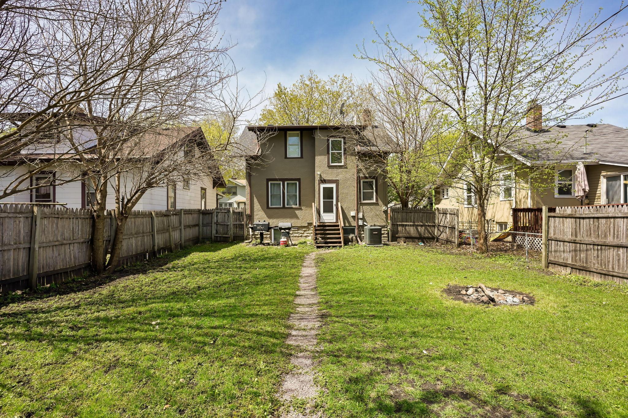 View of Residential at 1096 23rd Avenue, Minneapolis MN 55414, Minneapolis (2 of 23) - Mike Wilen | Minnesota Team Real Estate