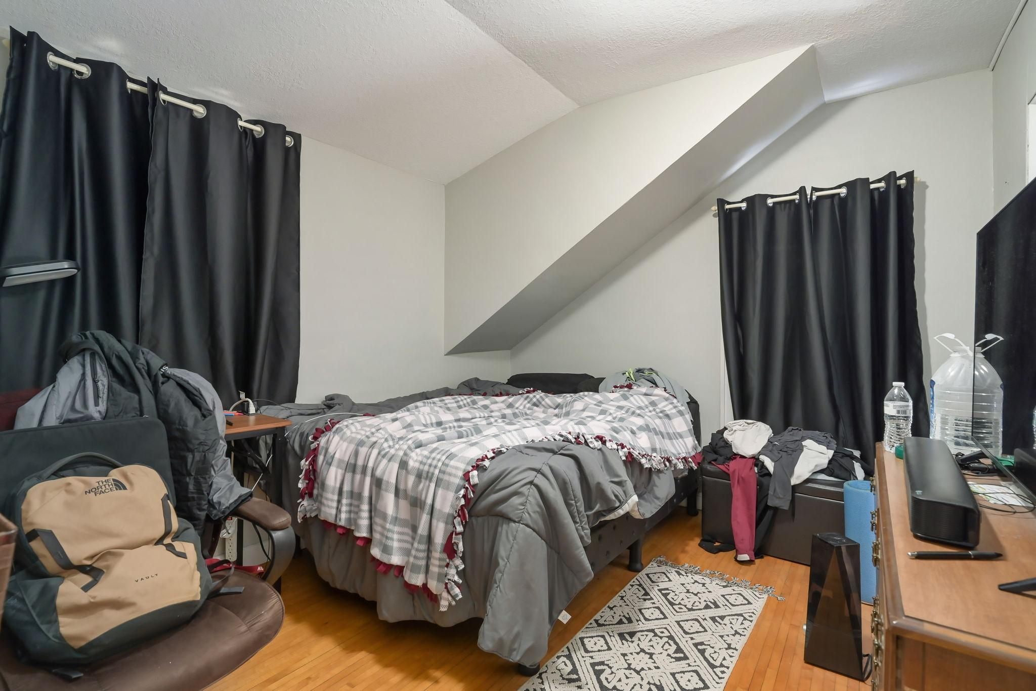 View of Residential at 1096 23rd Avenue, Minneapolis MN 55414, Minneapolis (14 of 23) - Mike Wilen | Minnesota Team Real Estate