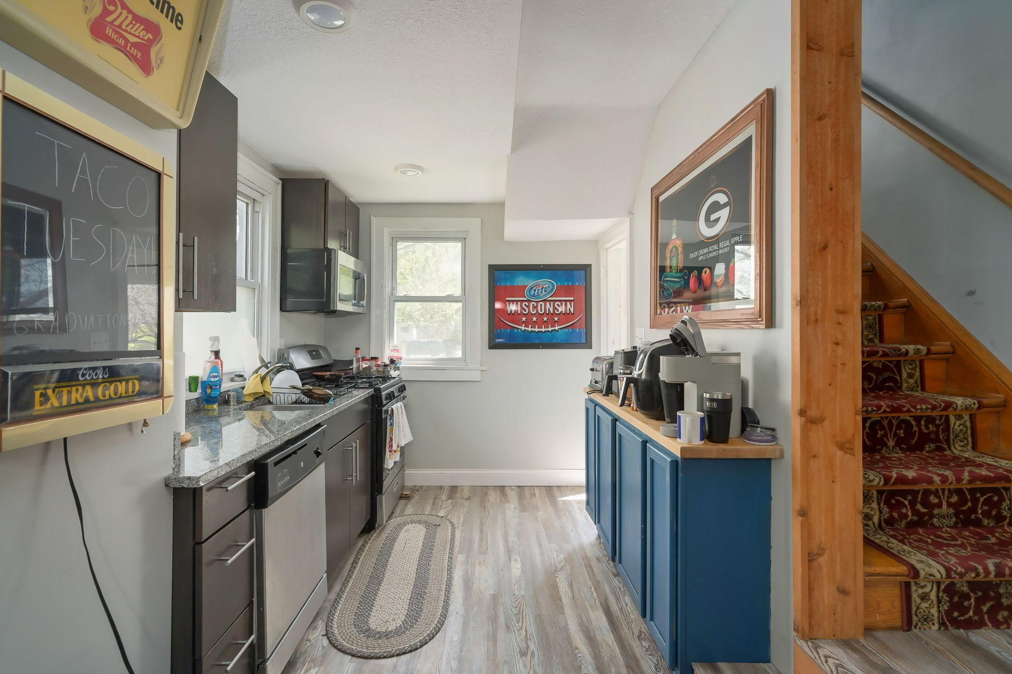 View of Residential at 1096 23rd Avenue, Minneapolis MN 55414, Minneapolis (8 of 23) - Mike Wilen | Minnesota Team Real Estate