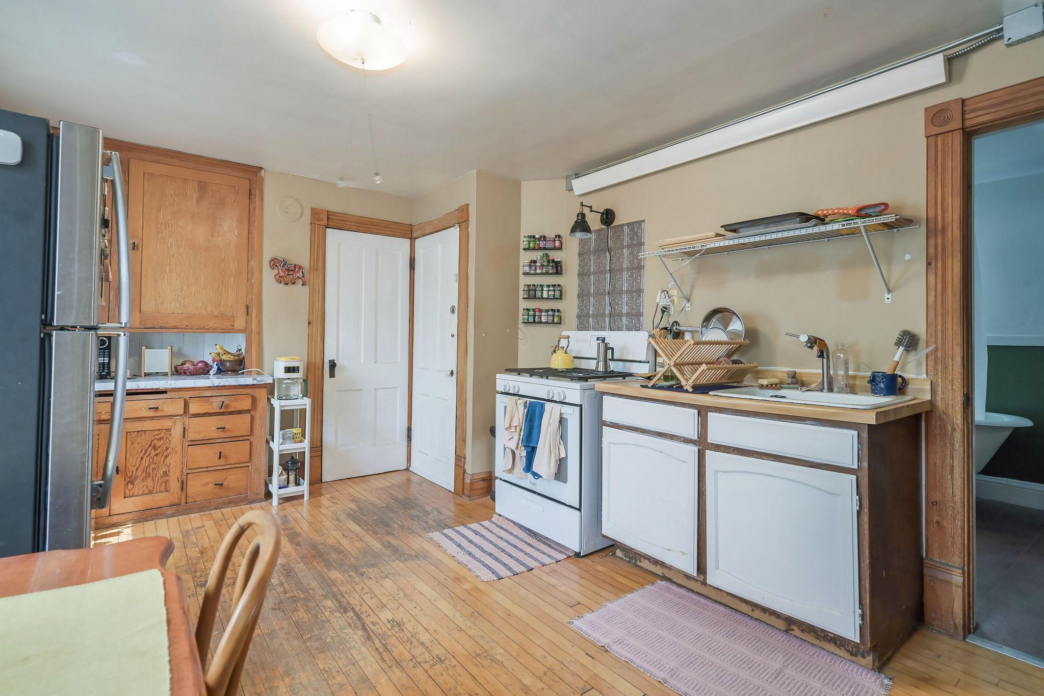 View of Residential Income at 1097 22nd Avenue, Minneapolis MN 55414, Minneapolis (16 of 26) - Mike Wilen | Minnesota Team Real Estate