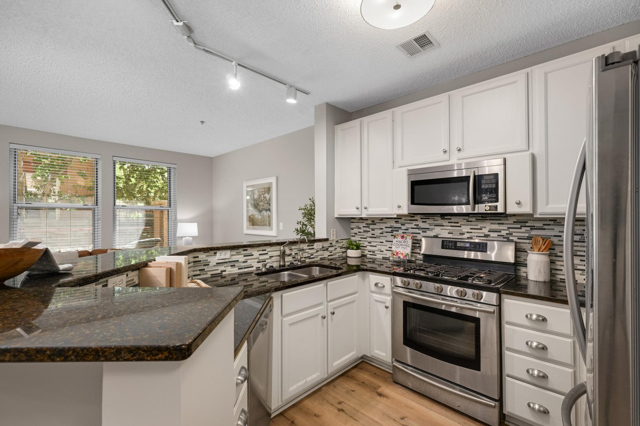 View of Residential at 680 2nd Street #120, Minneapolis MN 55401, Minneapolis (15 of 40) - Mike Wilen | Minnesota Team Real Estate