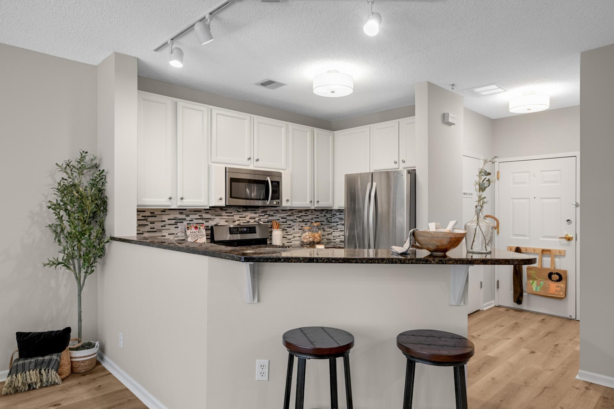 View of Residential at 680 2nd Street #120, Minneapolis MN 55401, Minneapolis (13 of 40) - Mike Wilen | Minnesota Team Real Estate