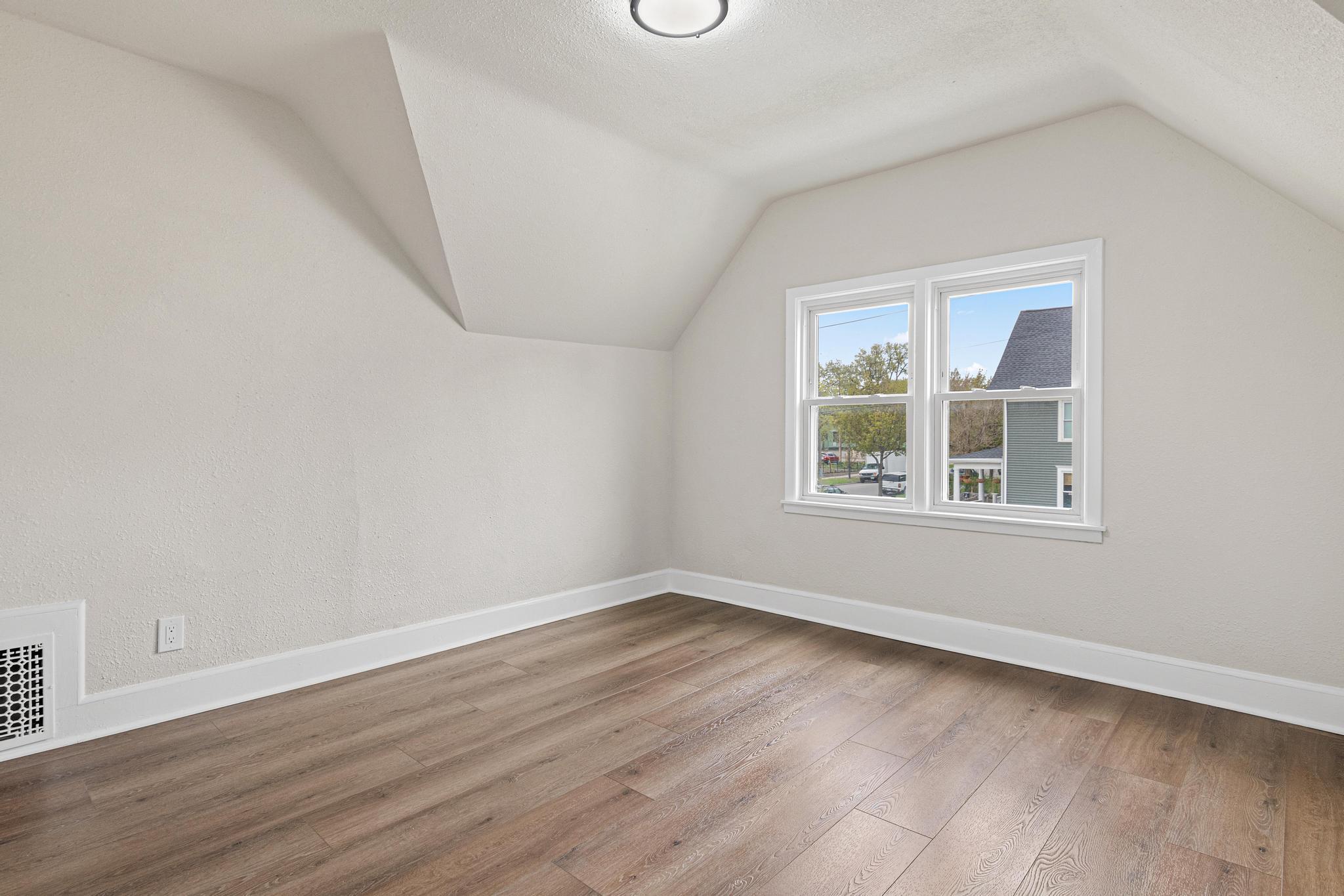 View of Residential at 3401 Pillsbury Avenue, Minneapolis MN 55408, Minneapolis (19 of 28) - Mike Wilen | Minnesota Team Real Estate