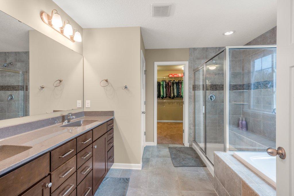 View of Residential at 6531 102nd Avenue, Brooklyn Park MN 55445, Brooklyn Park (17 of 34) - Mike Wilen | Minnesota Team Real Estate