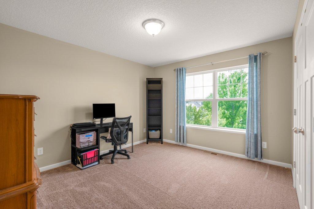 View of Residential at 6531 102nd Avenue, Brooklyn Park MN 55445, Brooklyn Park (23 of 34) - Mike Wilen | Minnesota Team Real Estate