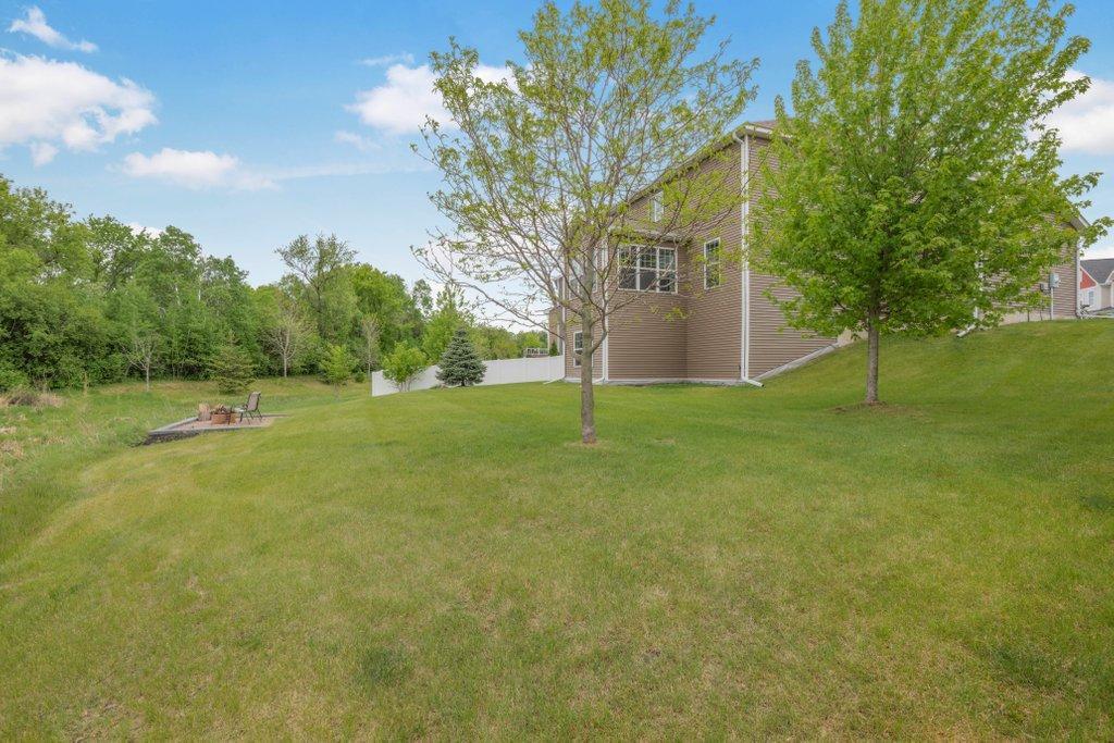 View of Residential at 6531 102nd Avenue, Brooklyn Park MN 55445, Brooklyn Park (28 of 34) - Mike Wilen | Minnesota Team Real Estate