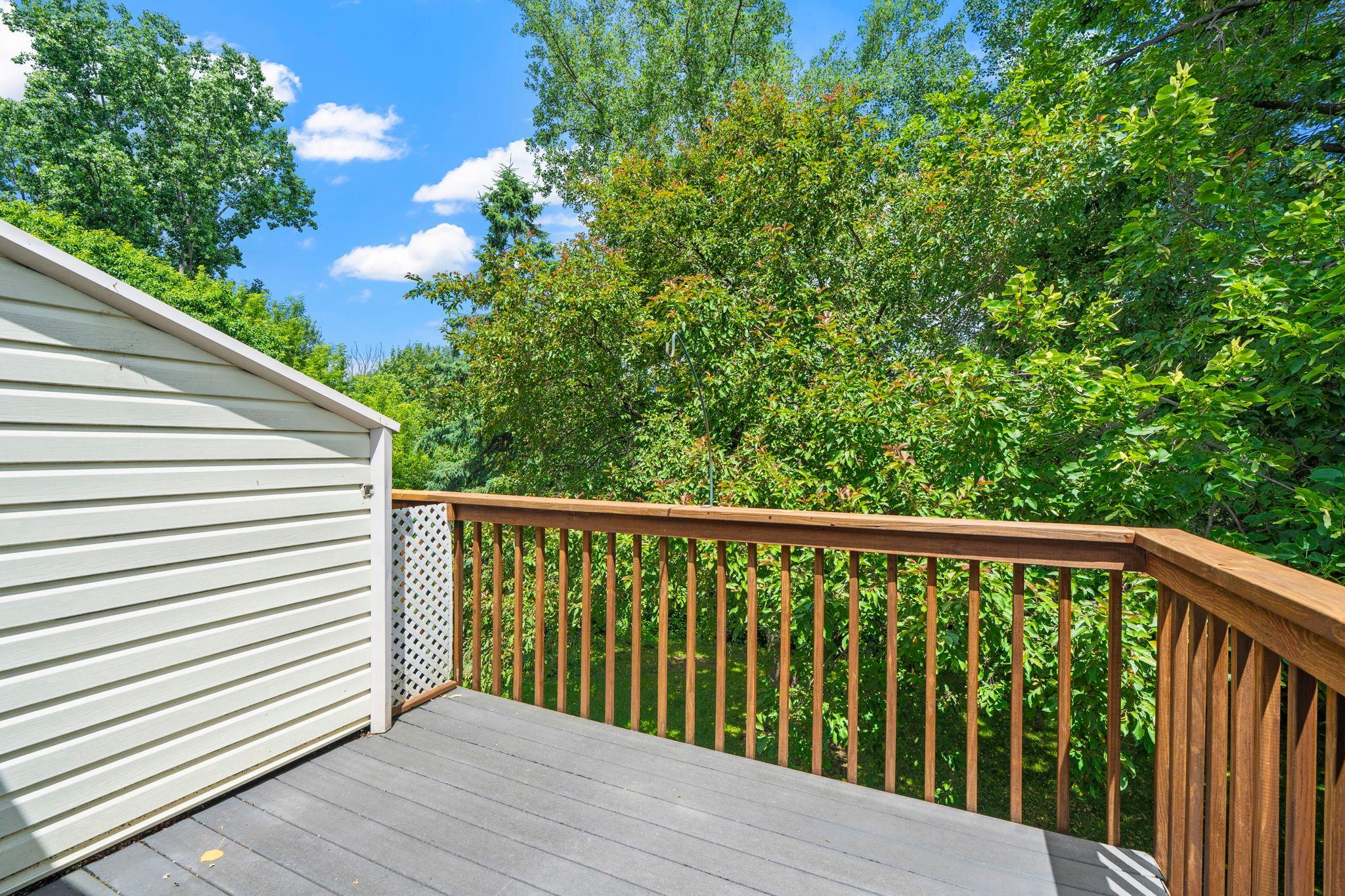 View of Residential at 977 Heritage Court, Vadnais Heights MN 55127, Vadnais Heights (34 of 59) - Mike Wilen | Minnesota Team Real Estate