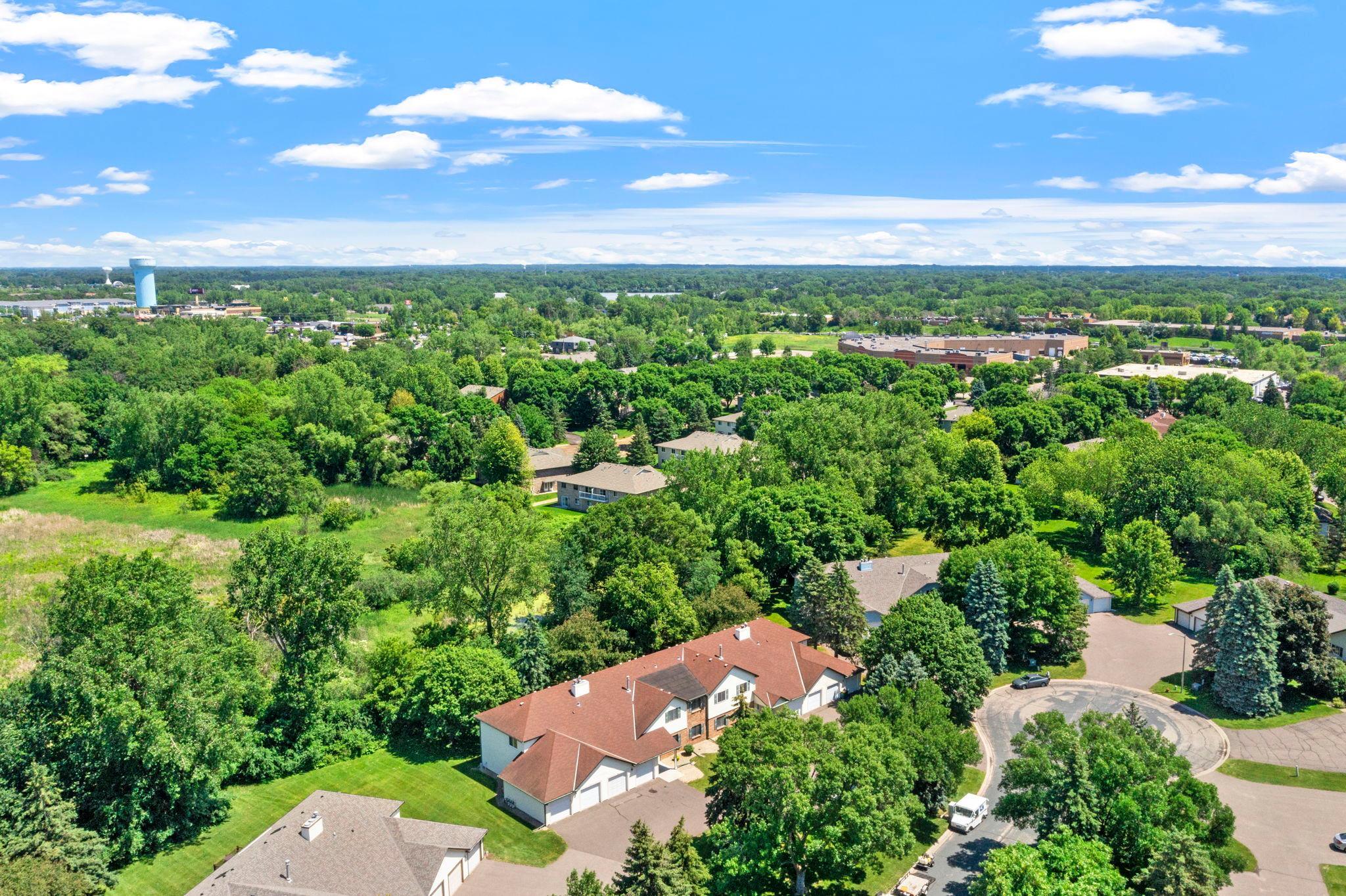 View of Residential at 977 Heritage Court, Vadnais Heights MN 55127, Vadnais Heights (53 of 59) - Mike Wilen | Minnesota Team Real Estate