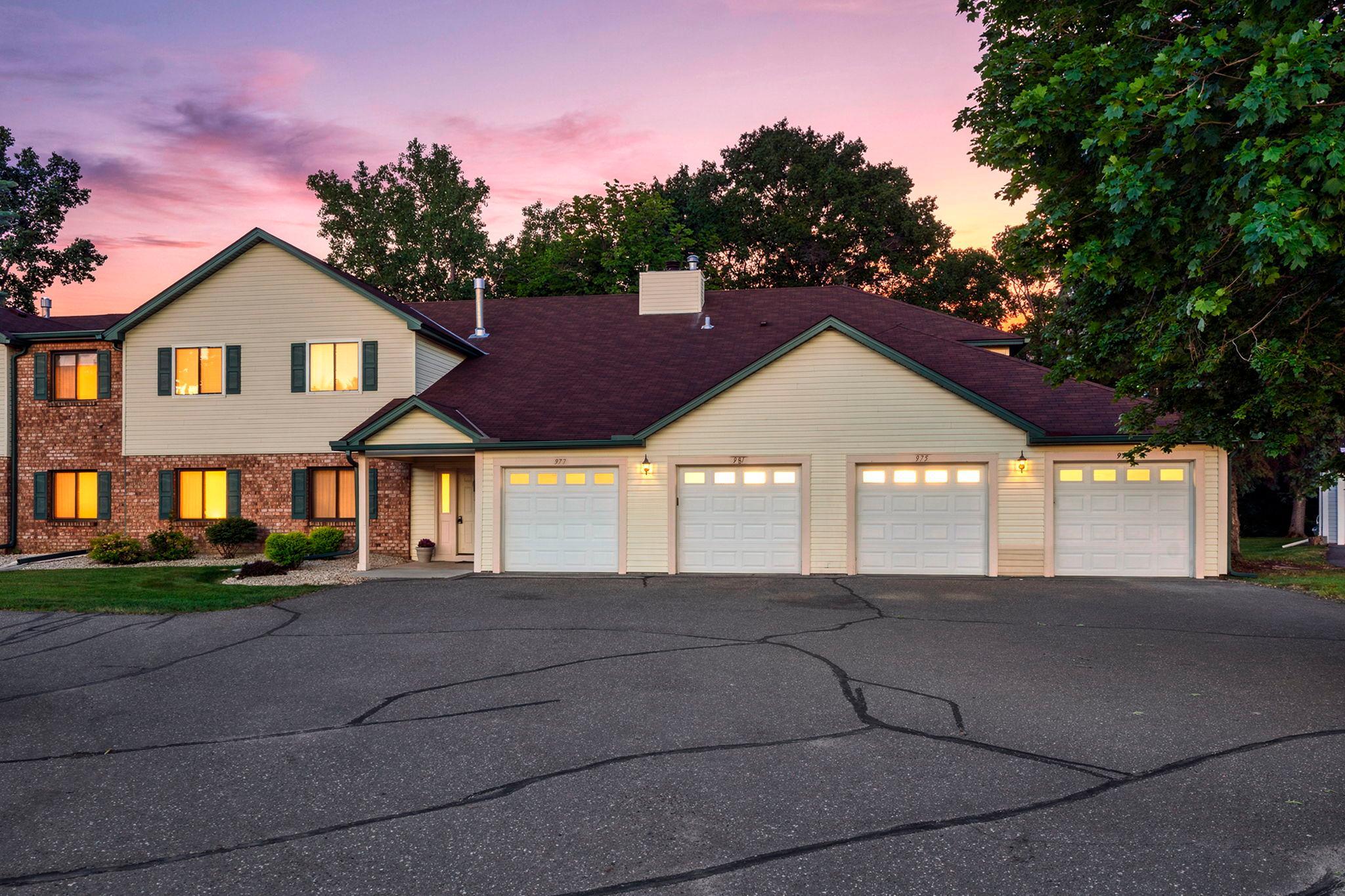 View of Residential at 977 Heritage Court, Vadnais Heights MN 55127, Vadnais Heights (39 of 59) - Mike Wilen | Minnesota Team Real Estate