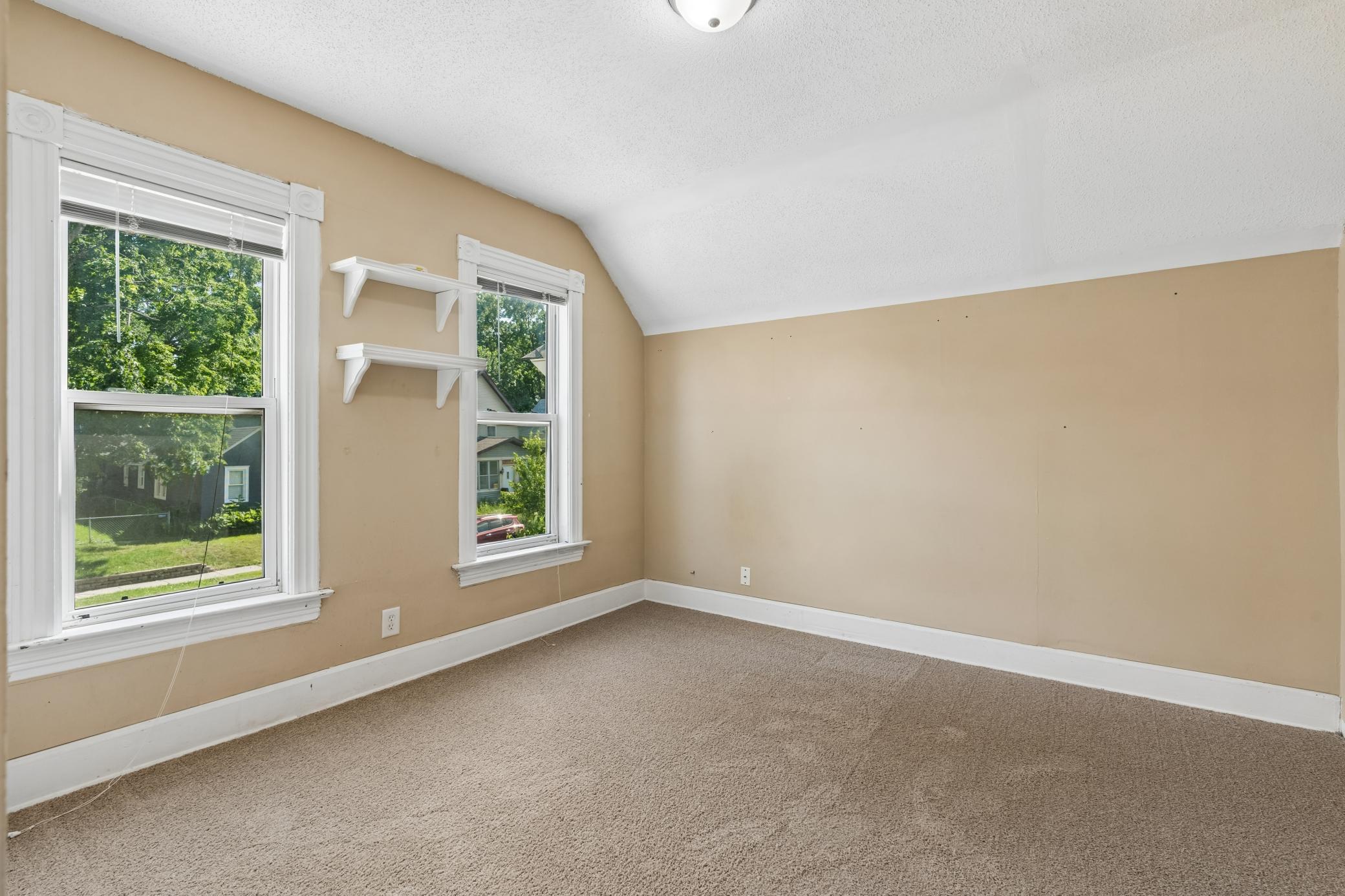View of Residential at 1145 Beech Street, Saint Paul MN 55106, Saint Paul (24 of 32) - Mike Wilen | Minnesota Team Real Estate
