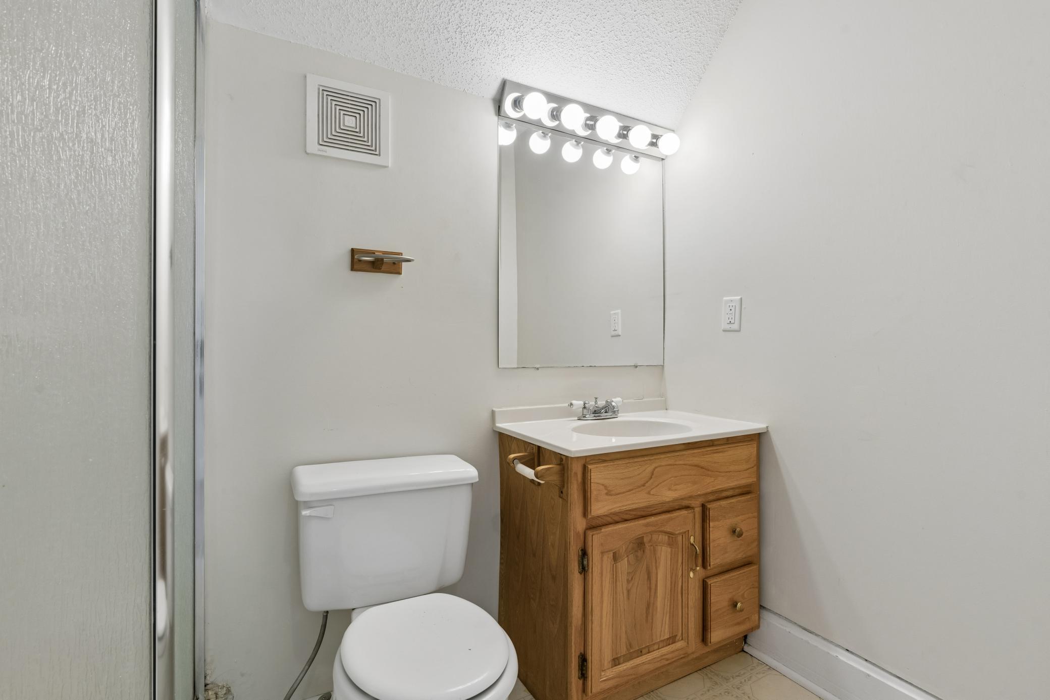 View of Residential at 1145 Beech Street, Saint Paul MN 55106, Saint Paul (23 of 32) - Mike Wilen | Minnesota Team Real Estate