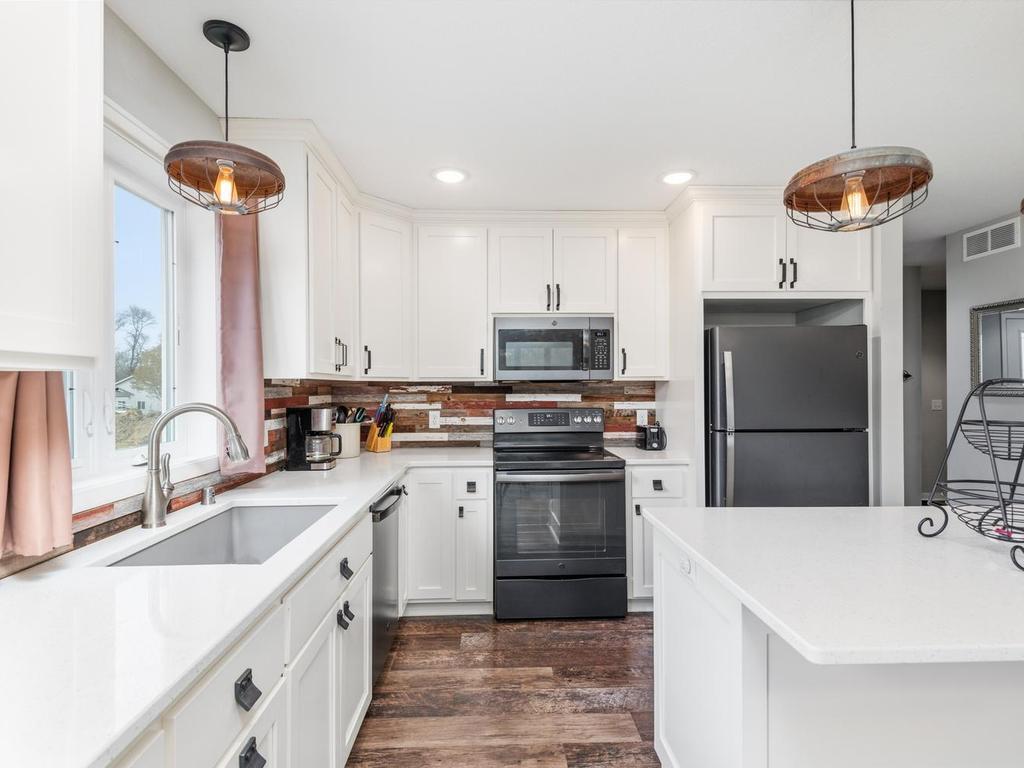 View of Residential at 344 2nd Street, Mayer MN 55360, Mayer (13 of 29) - Mike Wilen | Minnesota Team Real Estate