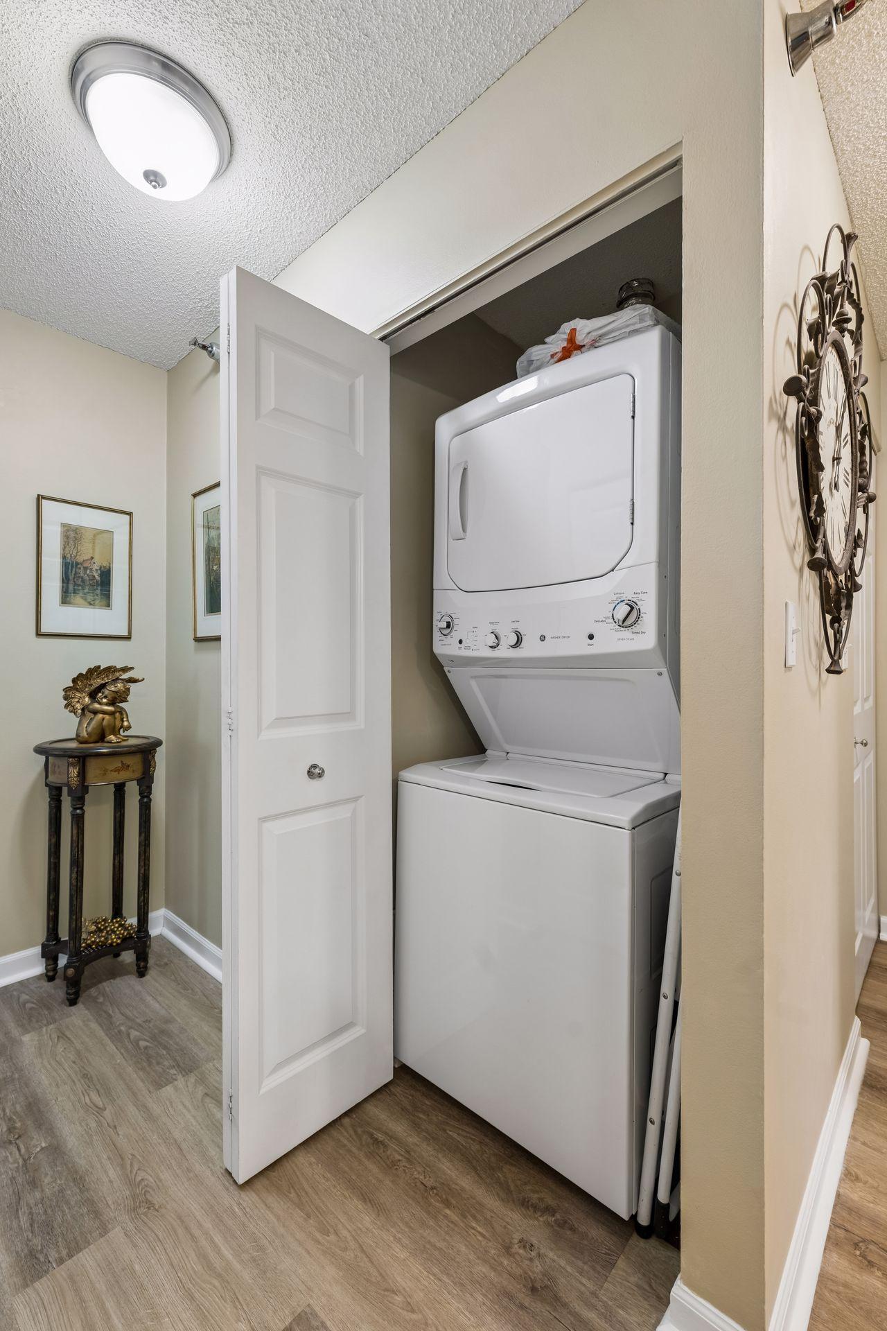 View of Residential at 6000 Chasewood Parkway #204, Hopkins MN 55343, Hopkins (17 of 45) - Mike Wilen | Minnesota Team Real Estate