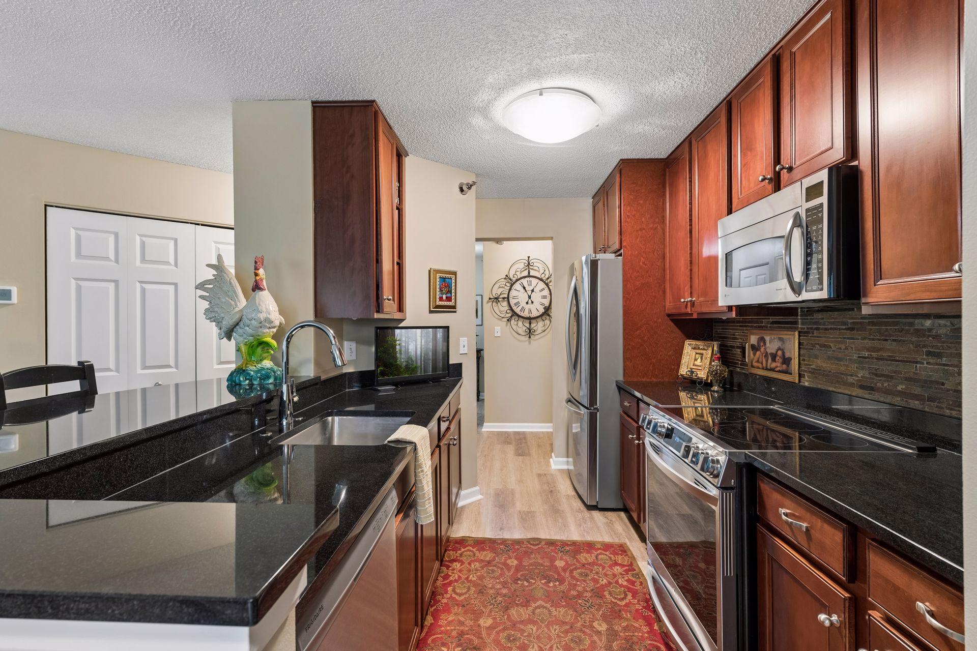 View of Residential at 6000 Chasewood Parkway #204, Hopkins MN 55343, Hopkins (6 of 45) - Mike Wilen | Minnesota Team Real Estate
