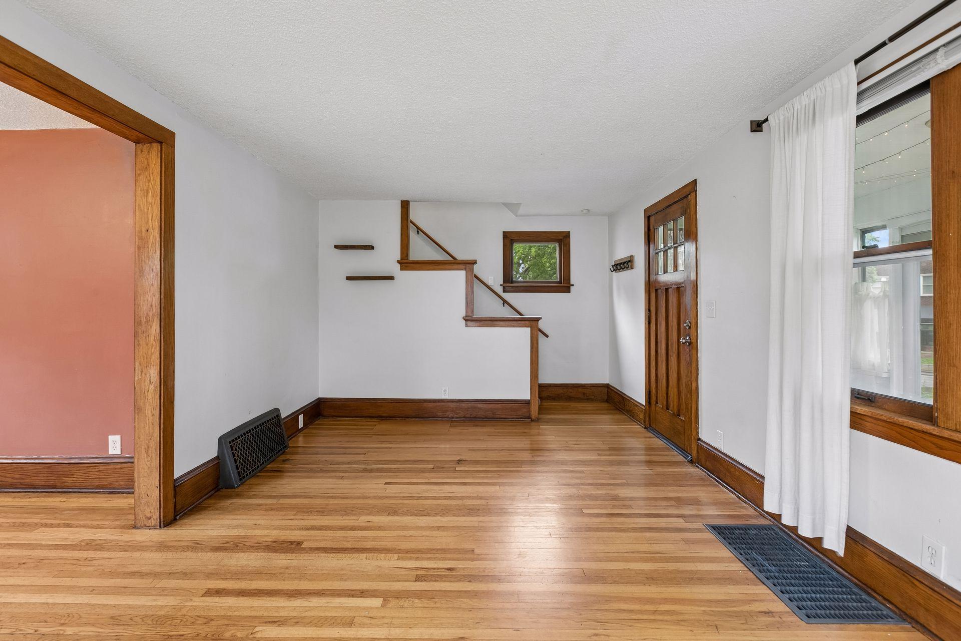 View of Residential at 4156 Minnehaha Avenue, Minneapolis MN 55406, Minneapolis (9 of 31) - Mike Wilen | Minnesota Team Real Estate