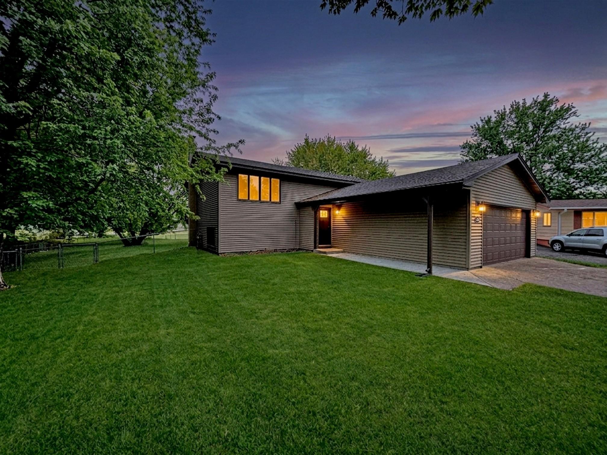 View of Residential at 3333 74th Circle, Brooklyn Park MN 55443, Brooklyn Park - Mike Wilen | Minnesota Team Real Estate