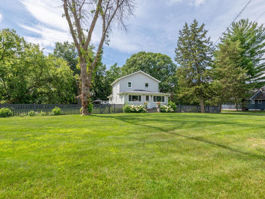 View of Residential at 3745 Togo Road, Wayzata MN 55391, Wayzata (30 of 35) - Mike Wilen | Minnesota Team Real Estate