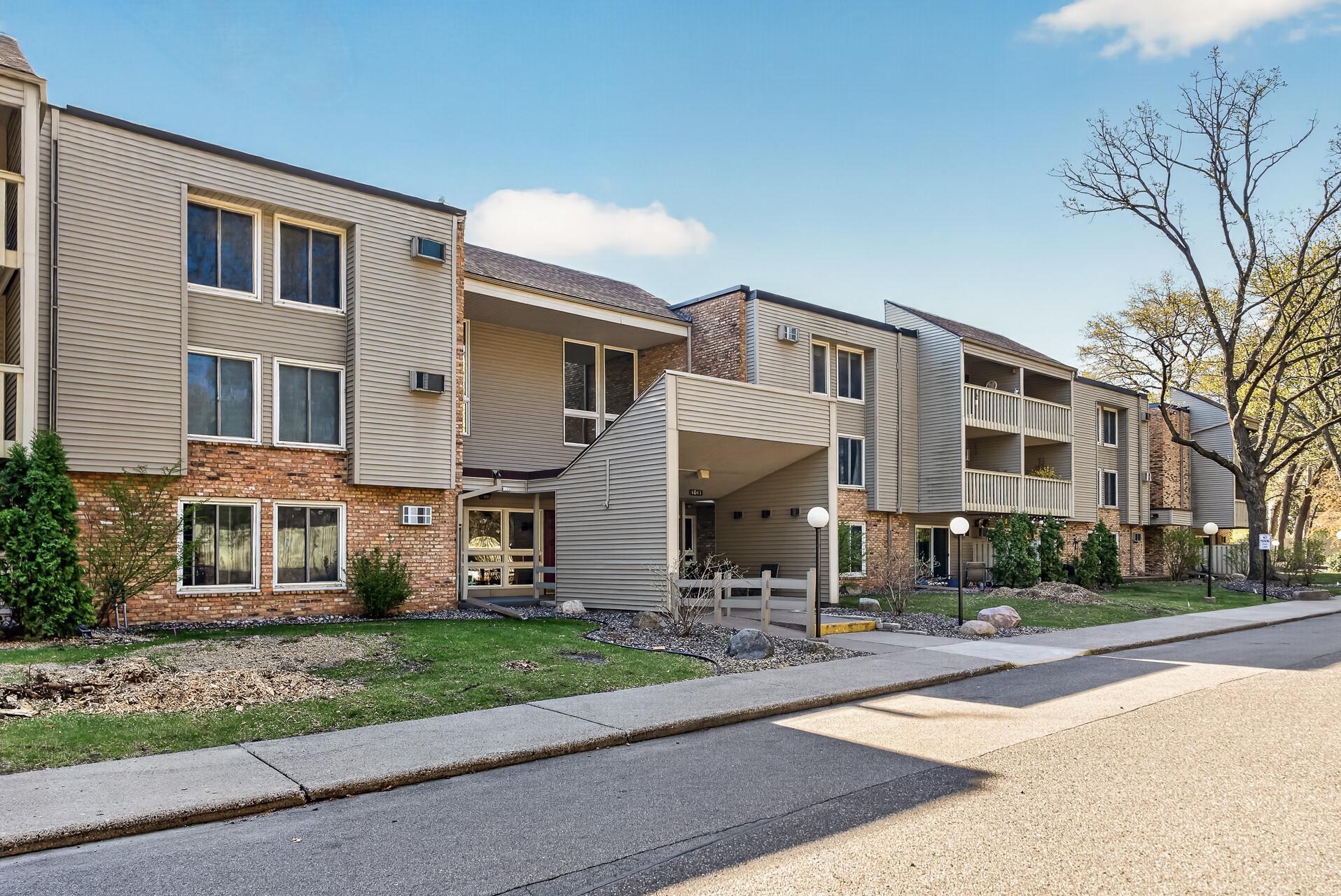 View of Residential at 4045 Hodgson Road #211, Shoreview MN 55126, Shoreview (2 of 32) - Mike Wilen | Minnesota Team Real Estate