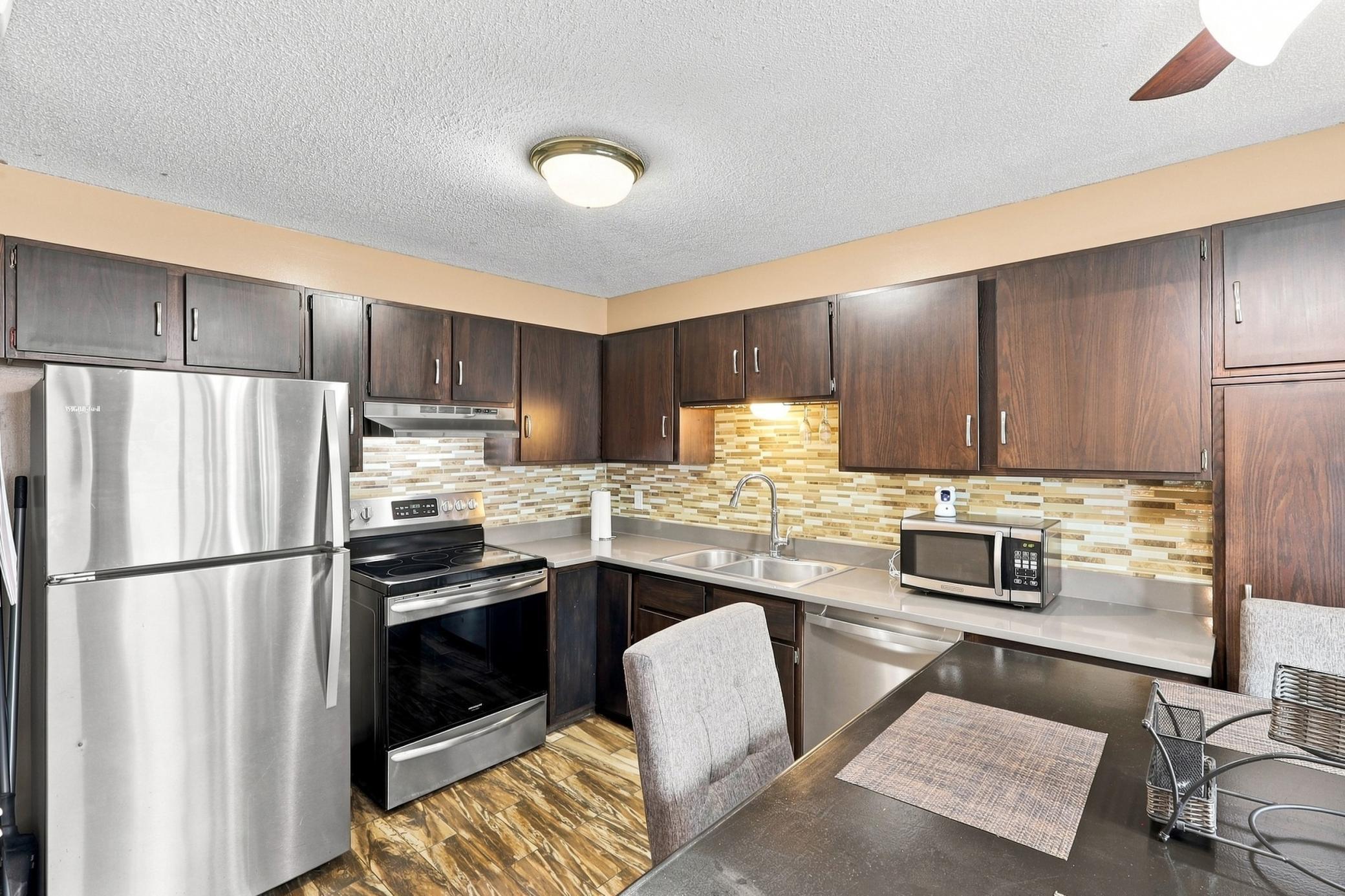 View of Residential at 4408 83rd Circle, Brooklyn Park MN 55443, Brooklyn Park (9 of 39) - Mike Wilen | Minnesota Team Real Estate