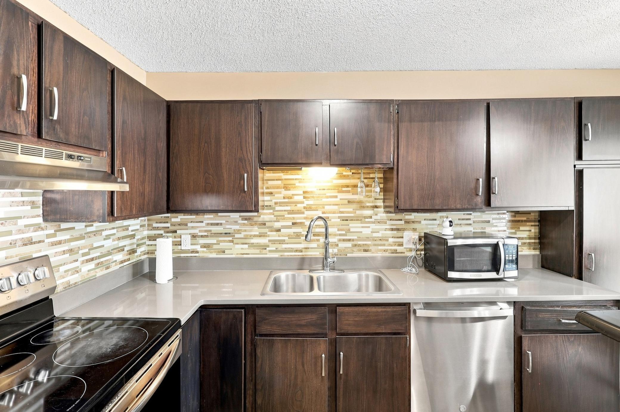 View of Residential at 4408 83rd Circle, Brooklyn Park MN 55443, Brooklyn Park (10 of 39) - Mike Wilen | Minnesota Team Real Estate
