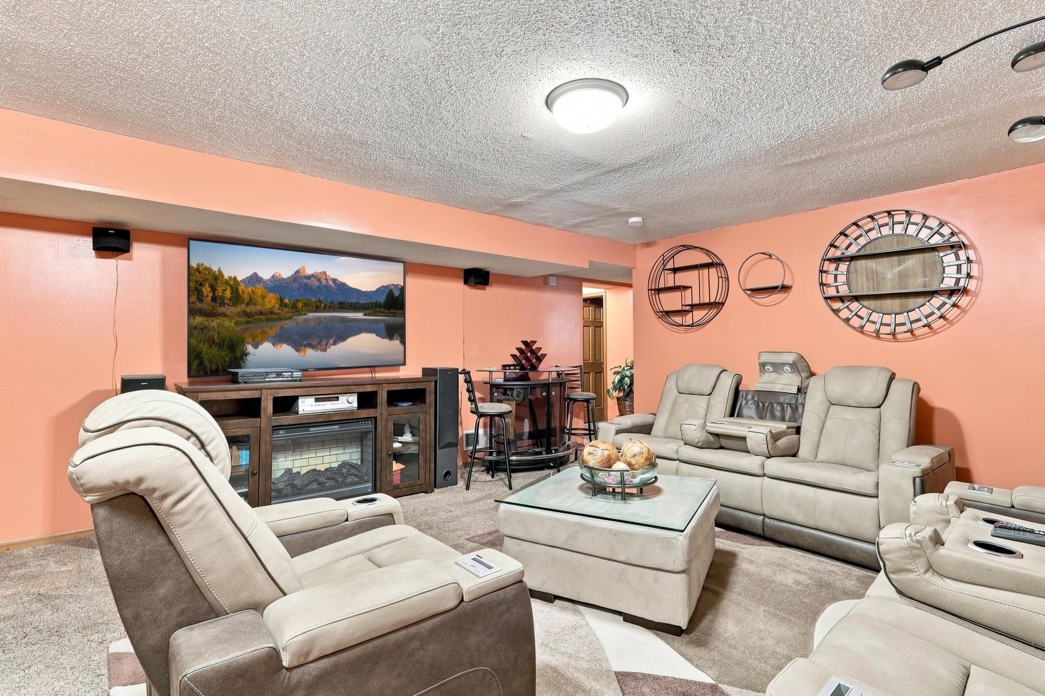 View of Residential at 4408 83rd Circle, Brooklyn Park MN 55443, Brooklyn Park (23 of 39) - Mike Wilen | Minnesota Team Real Estate