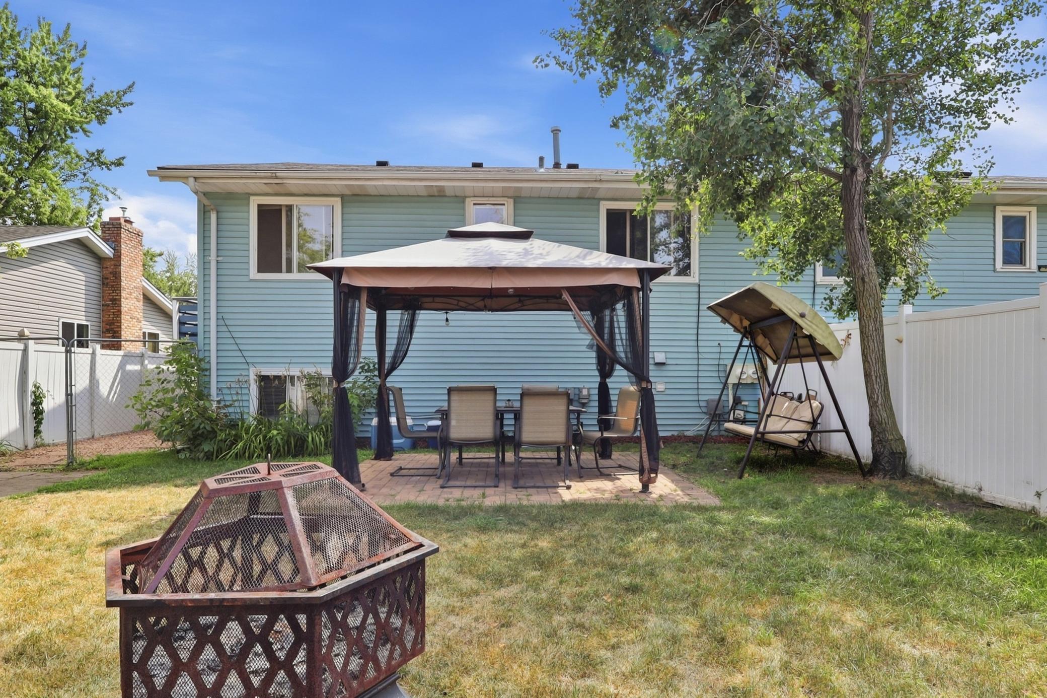 View of Residential at 4408 83rd Circle, Brooklyn Park MN 55443, Brooklyn Park (31 of 39) - Mike Wilen | Minnesota Team Real Estate