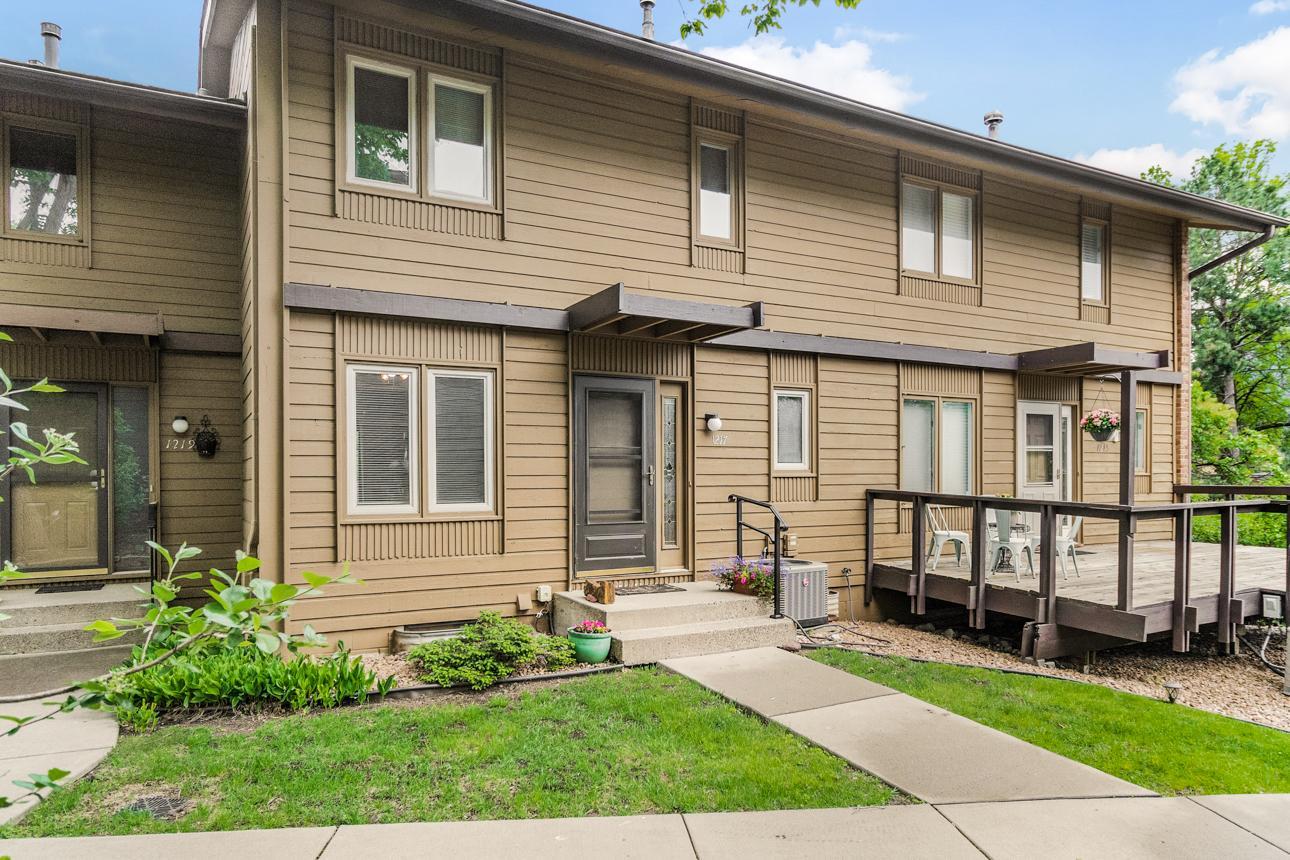 View of Residential at 1217 Brighton Square, New Brighton MN 55112, New Brighton (20 of 29) - Mike Wilen | Minnesota Team Real Estate