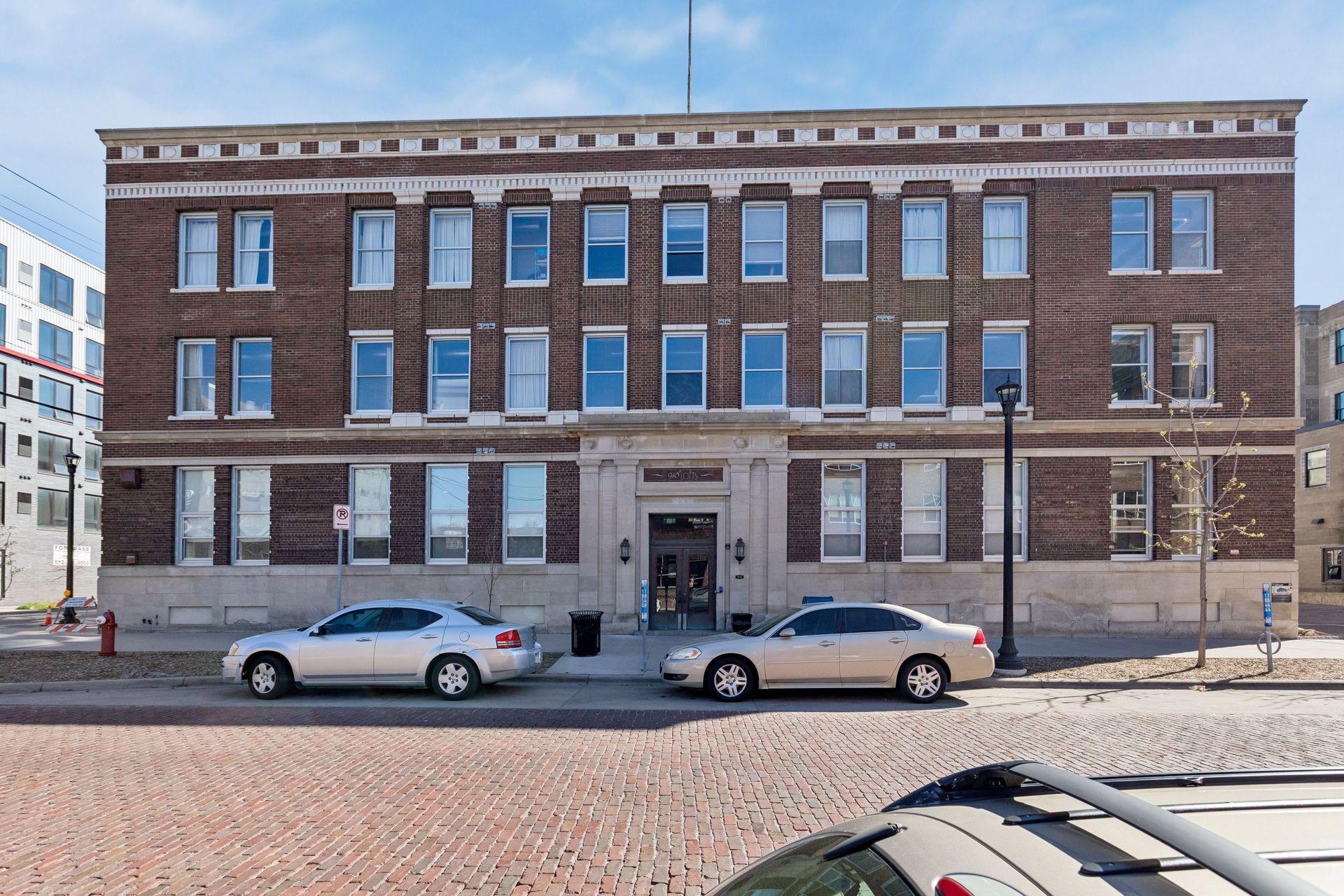 View of Residential at 918 3rd Street #203, Minneapolis MN 55401, Minneapolis (20 of 35) - Mike Wilen | Minnesota Team Real Estate