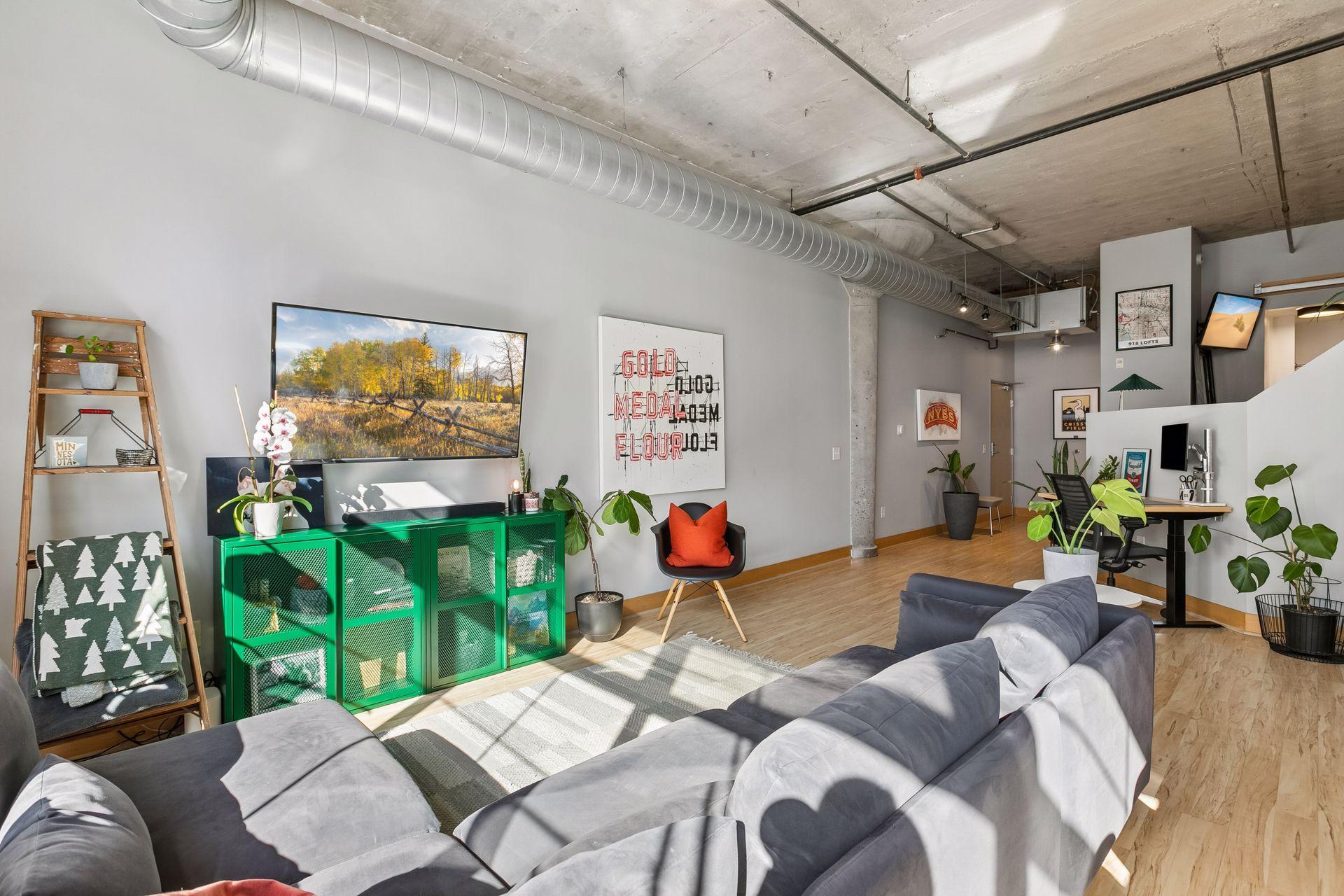 View of Residential at 918 3rd Street #203, Minneapolis MN 55401, Minneapolis (10 of 35) - Mike Wilen | Minnesota Team Real Estate