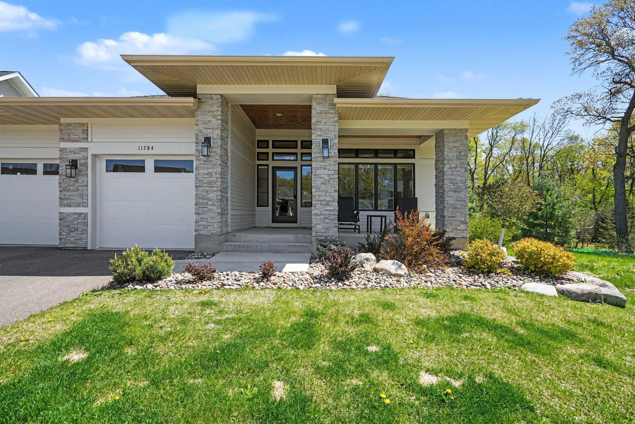 View of Residential at 11784 Azure Lane, Inver Grove Heights MN 55077, Inver Grove Heights (3 of 39) - Mike Wilen | Minnesota Team Real Estate