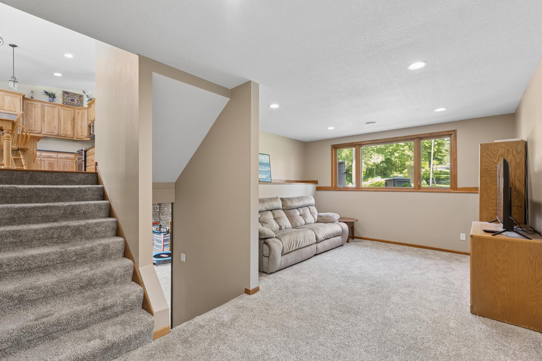 View of Residential at 8235 20th Street, Buffalo MN 55313, Buffalo (26 of 37) - Mike Wilen | Minnesota Team Real Estate