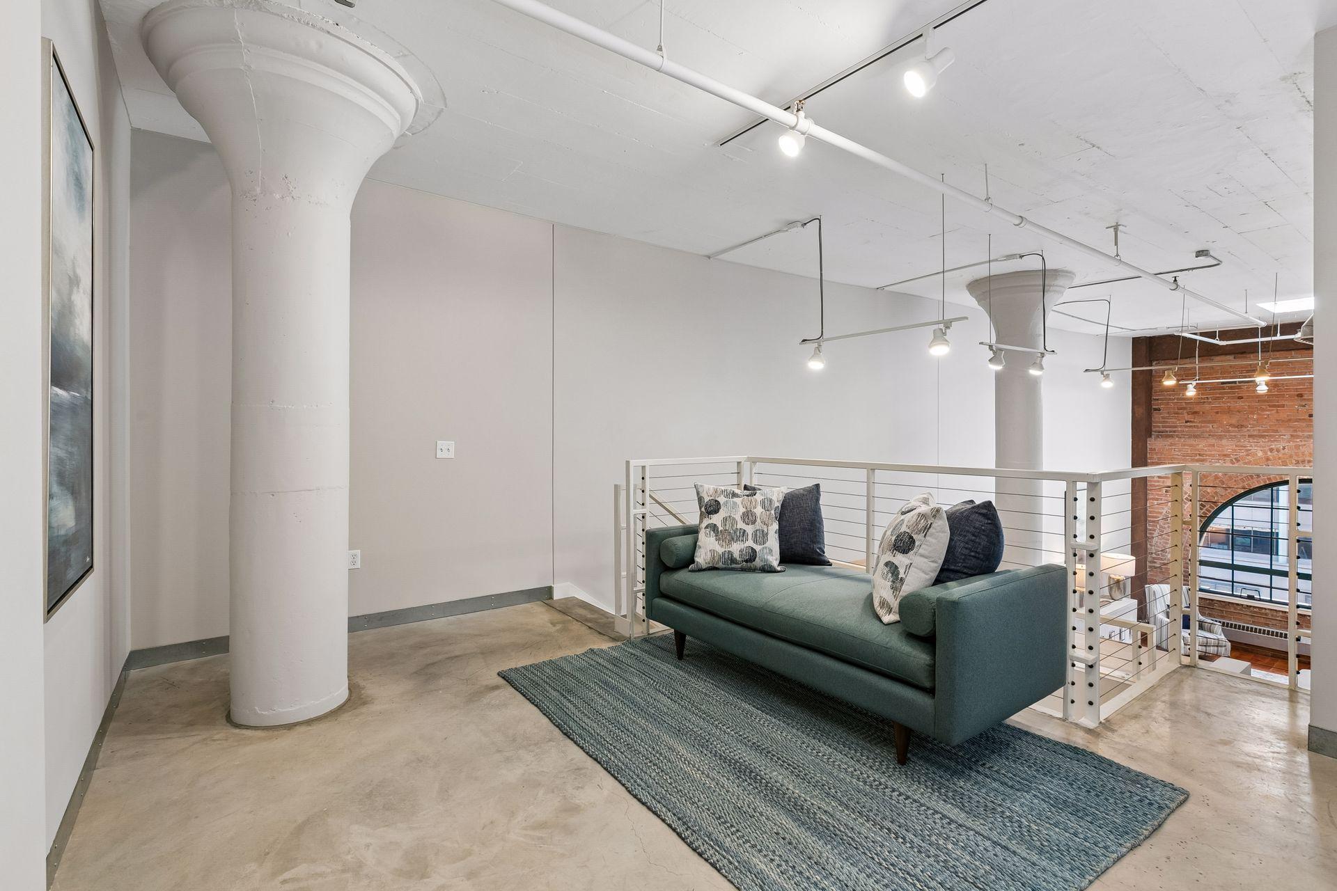 View of Residential at 250 Park Avenue #705, Minneapolis MN 55415, Minneapolis (20 of 37) - Mike Wilen | Minnesota Team Real Estate
