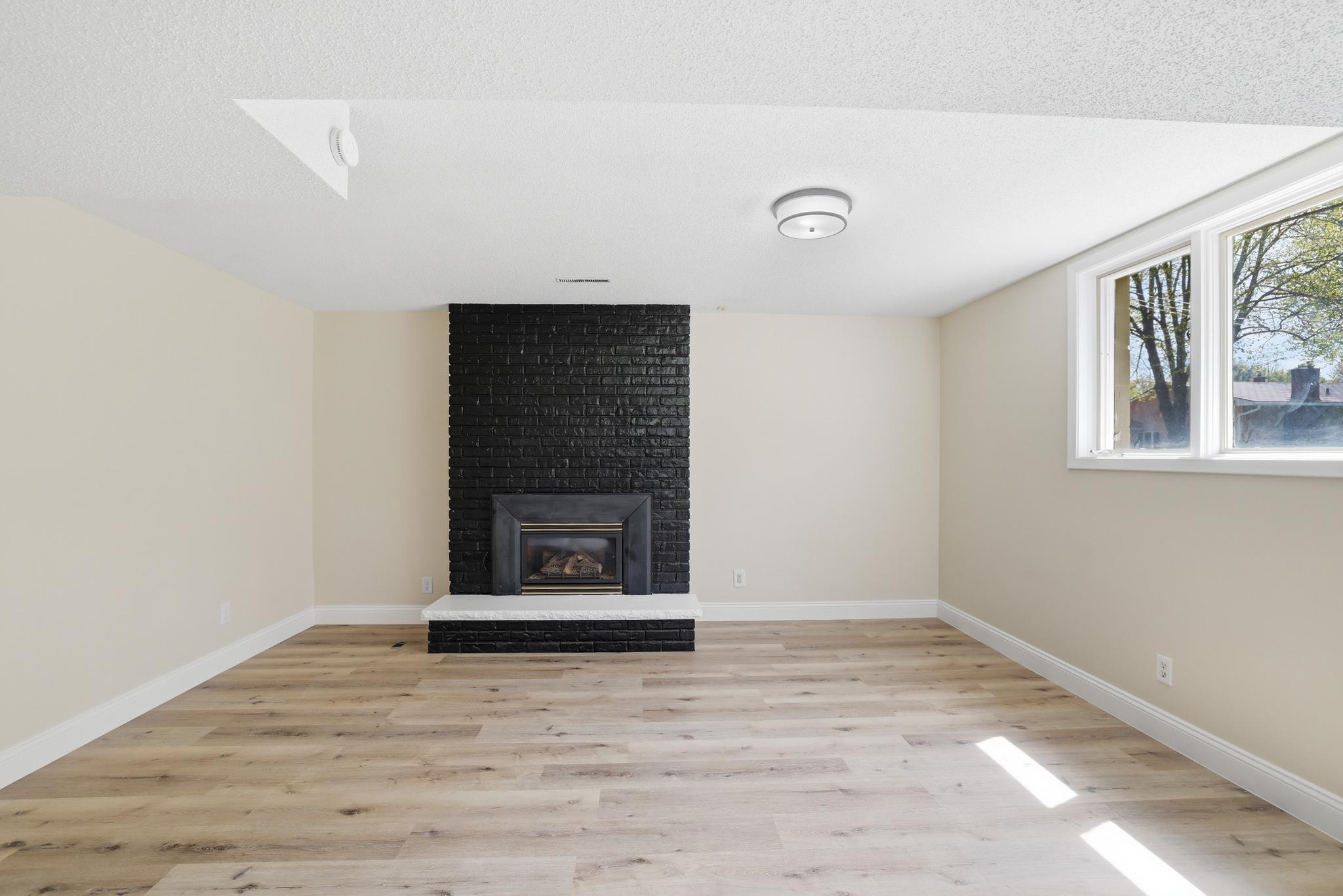 View of Residential at 738 County Road B, Maplewood MN 55117, Maplewood (28 of 32) - Mike Wilen | Minnesota Team Real Estate
