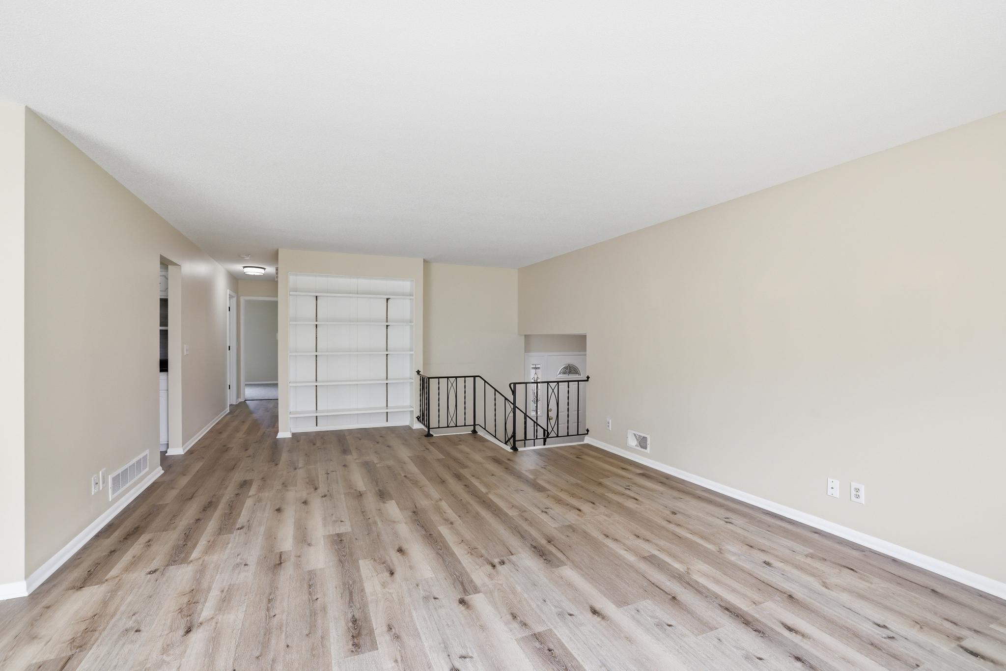 View of Residential at 738 County Road B, Maplewood MN 55117, Maplewood (14 of 32) - Mike Wilen | Minnesota Team Real Estate