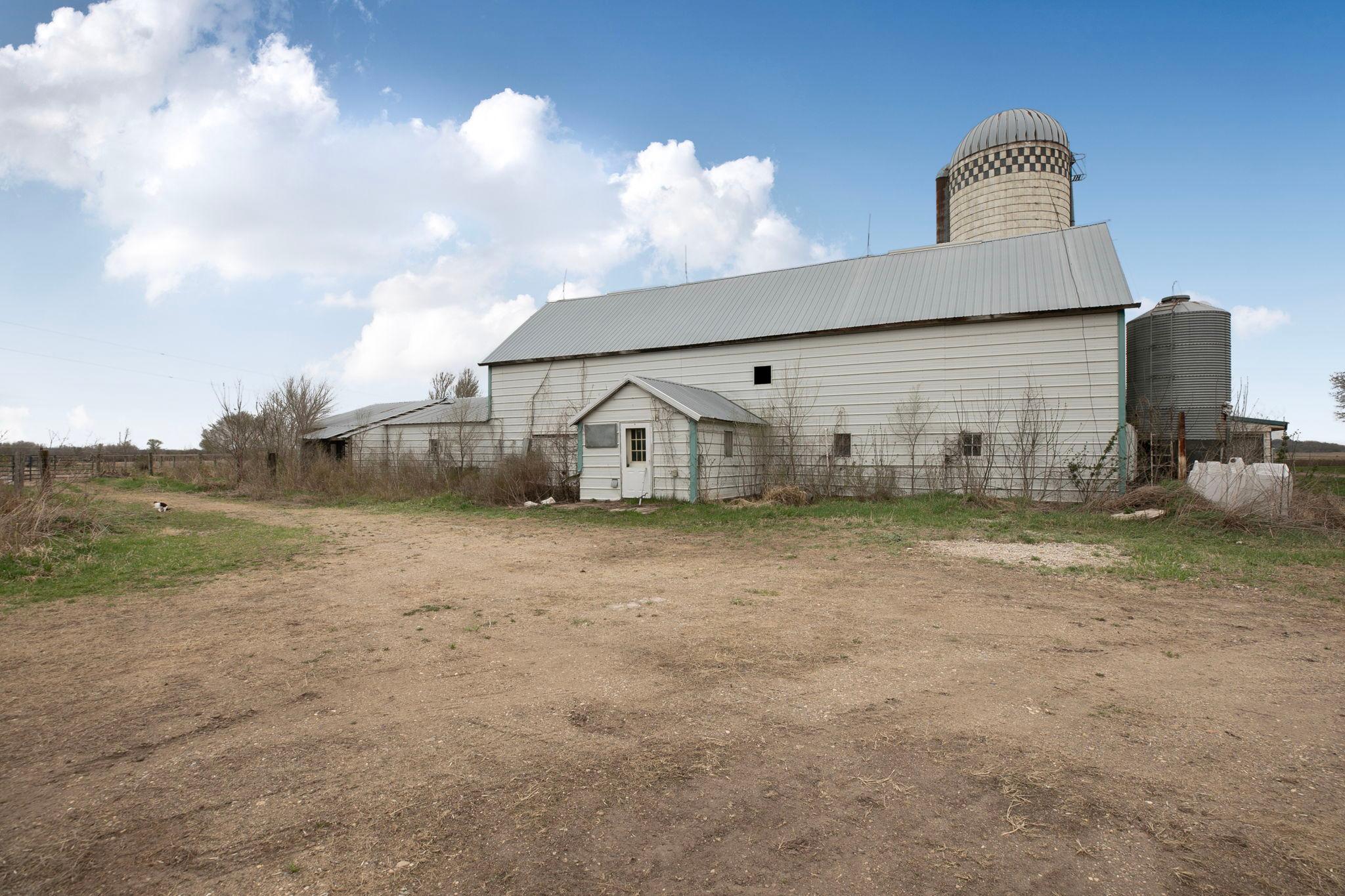 View of Farm at 21372 273rd Ave, Paynesville MN 56362, Paynesville (44 of 272) - Mike Wilen | Minnesota Team Real Estate