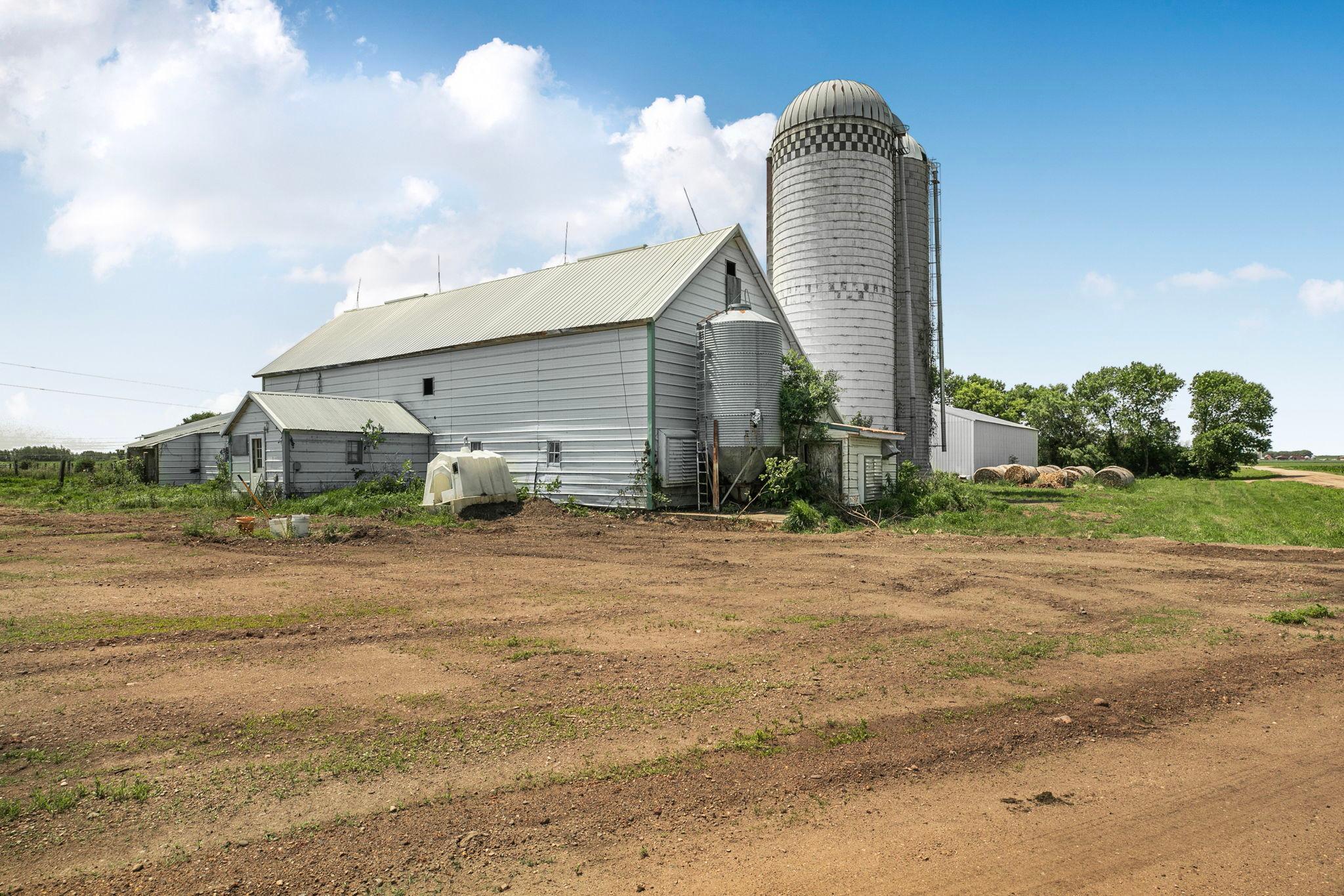 View of Farm at 21372 273rd Ave, Paynesville MN 56362, Paynesville (224 of 272) - Mike Wilen | Minnesota Team Real Estate