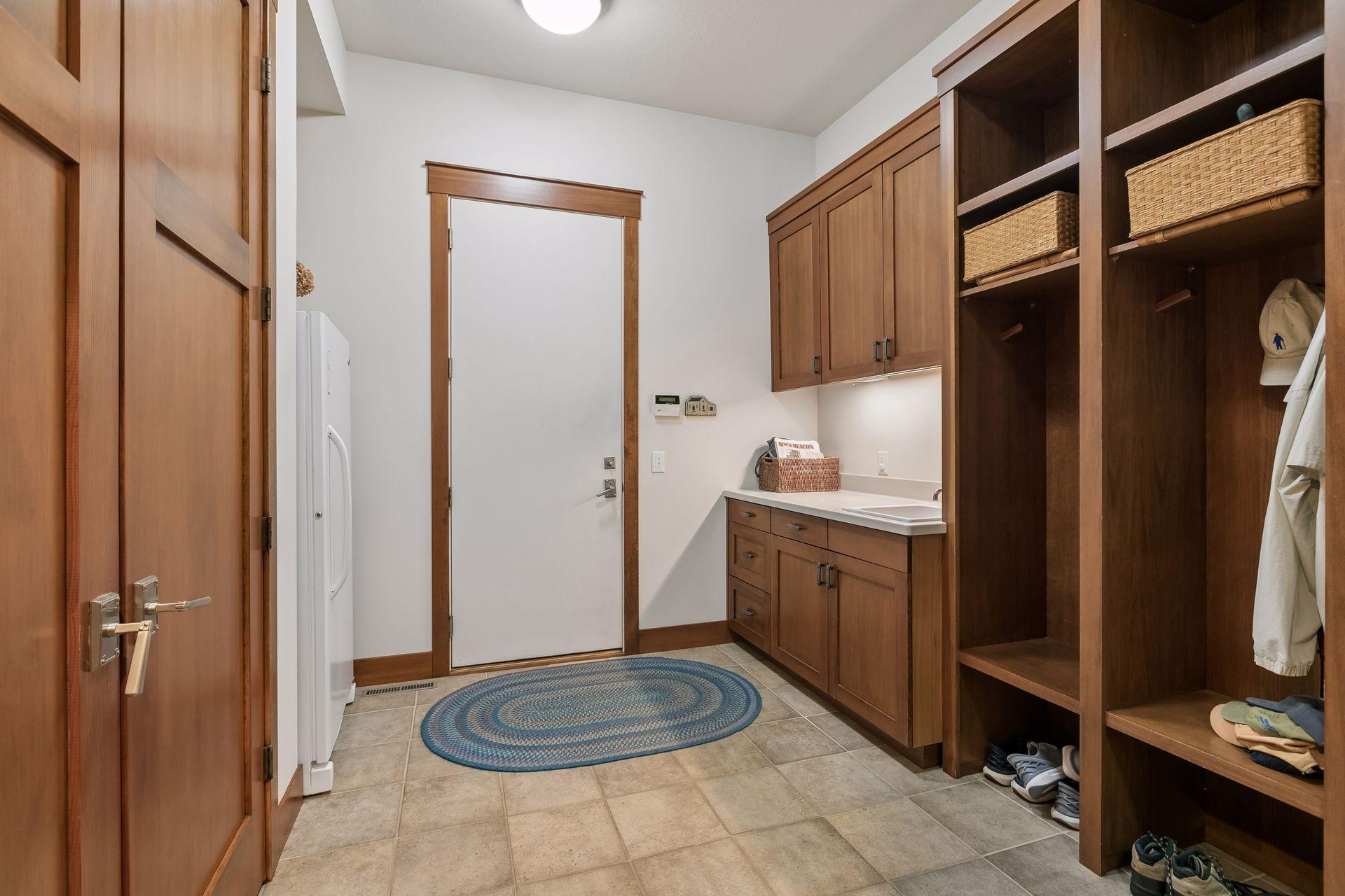 View of Residential at 721 Rice Street, Wayzata MN 55391, Wayzata (22 of 50) - Mike Wilen | Minnesota Team Real Estate