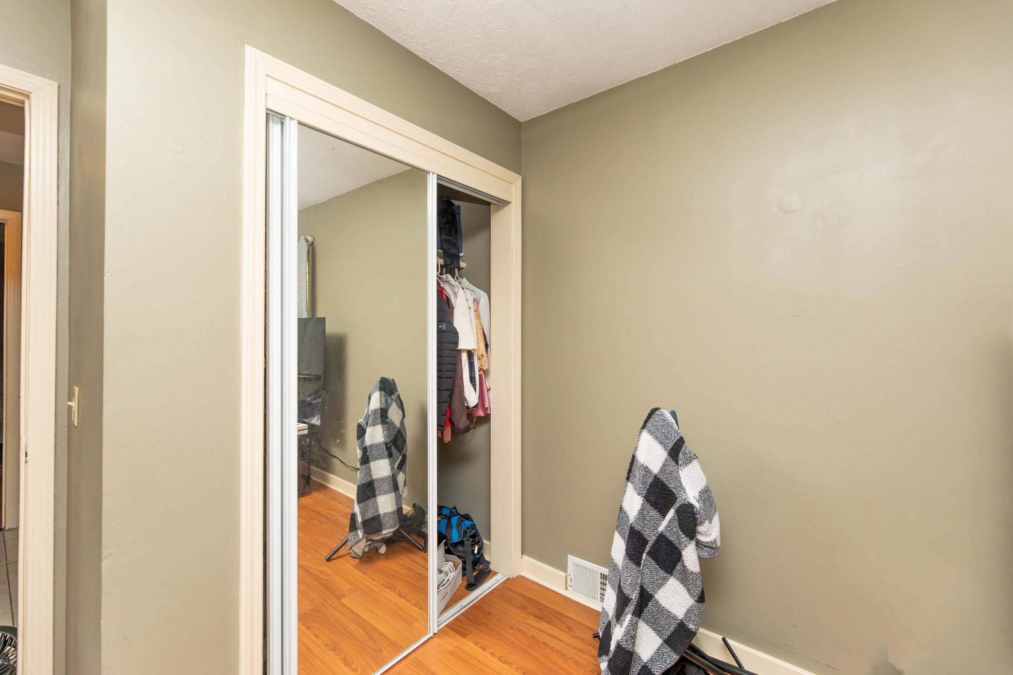View of Residential Income at 3117 17th Avenue, Minneapolis MN 55407, Minneapolis (39 of 40) - Mike Wilen | Minnesota Team Real Estate