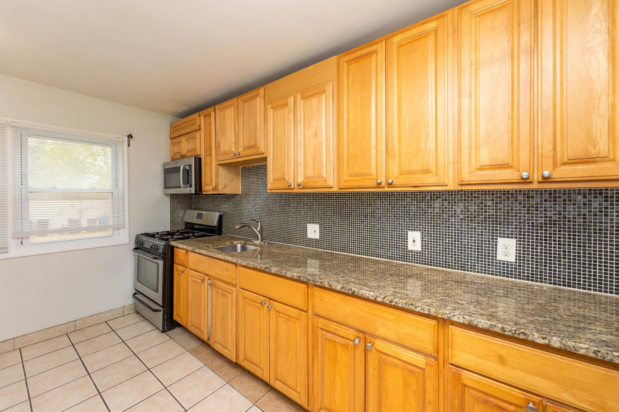 View of Residential Income at 3117 17th Avenue, Minneapolis MN 55407, Minneapolis (4 of 40) - Mike Wilen | Minnesota Team Real Estate