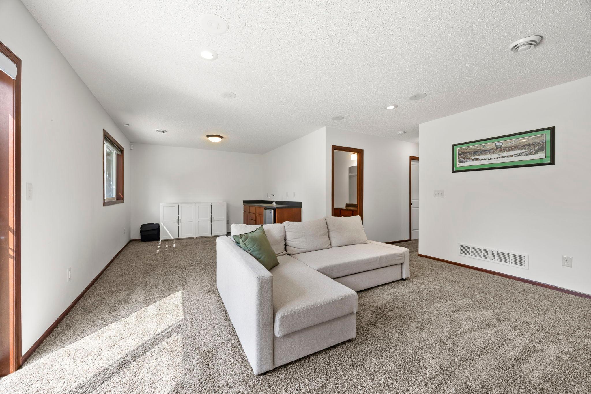 View of Residential at 468 Stonewood Lane, Burnsville MN 55306, Burnsville (49 of 70) - Mike Wilen | Minnesota Team Real Estate