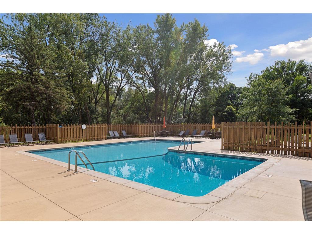 View of Residential at 6304 Falcon Court, Edina MN 55436, Edina (25 of 26) - Mike Wilen | Minnesota Team Real Estate