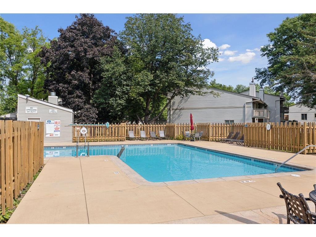 View of Residential at 6304 Falcon Court, Edina MN 55436, Edina (24 of 26) - Mike Wilen | Minnesota Team Real Estate