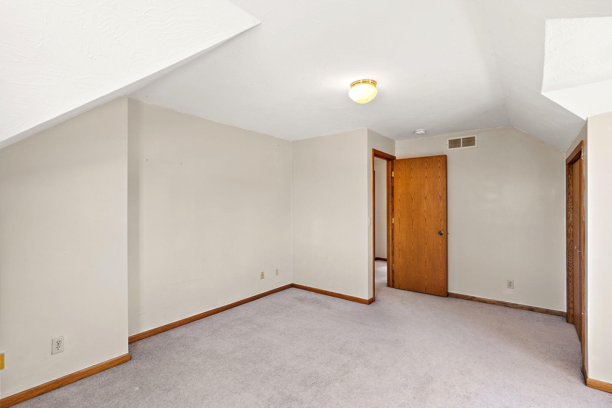 View of Residential at 300 State Street, Belle Plaine MN 56011, Belle Plaine (22 of 33) - Mike Wilen | Minnesota Team Real Estate